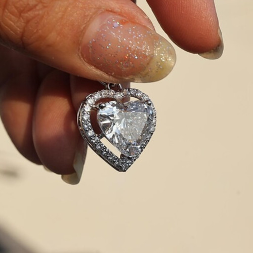 3.10 Ct Heart-Cut EF/VS1 Lab Grown Diamond Halo Necklace Pendant 14k White Gold
