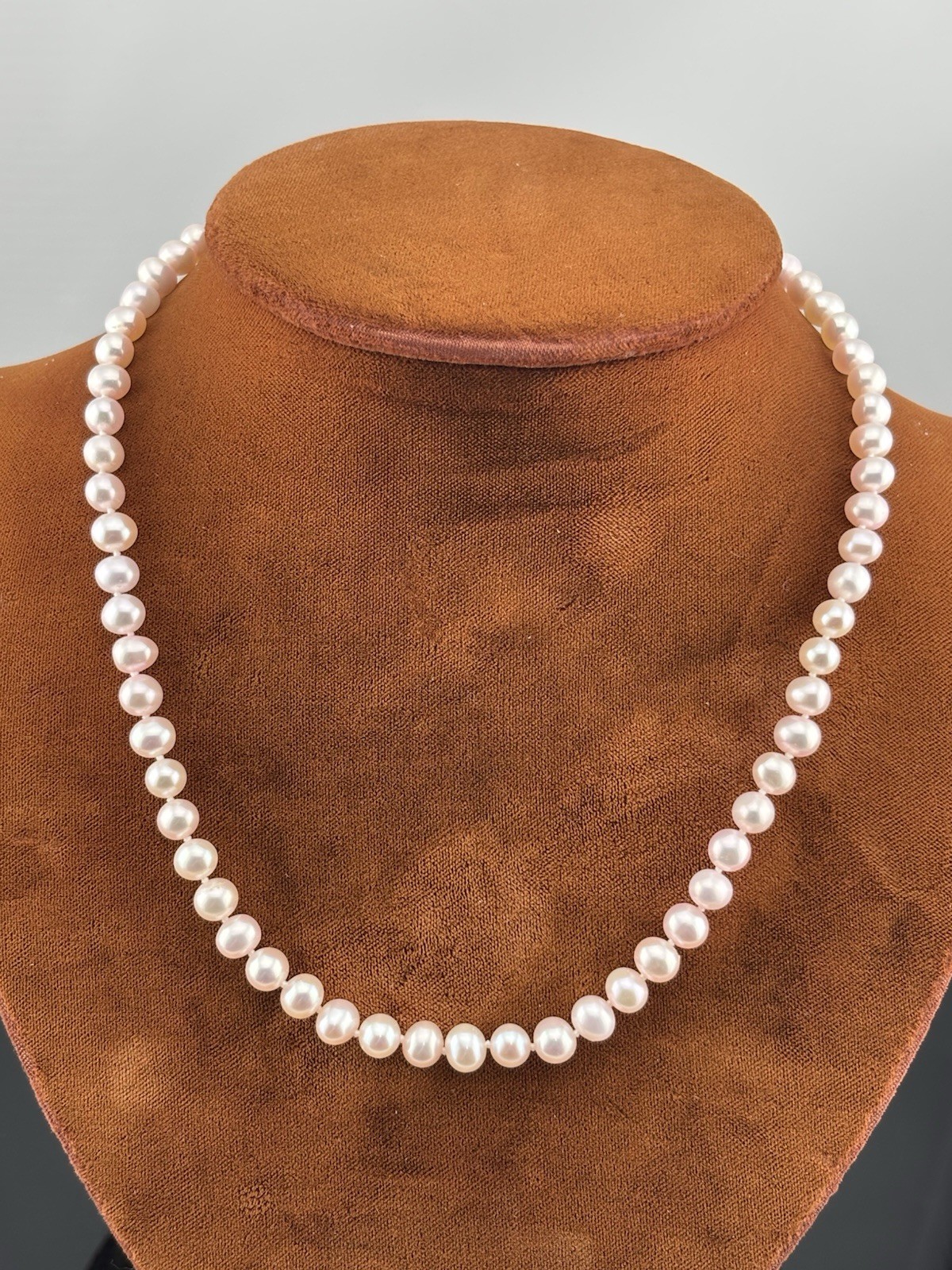 Danbury Mint Sterling Silver Pink Pearl Necklace Bracelet & Stud Dangle Earrings