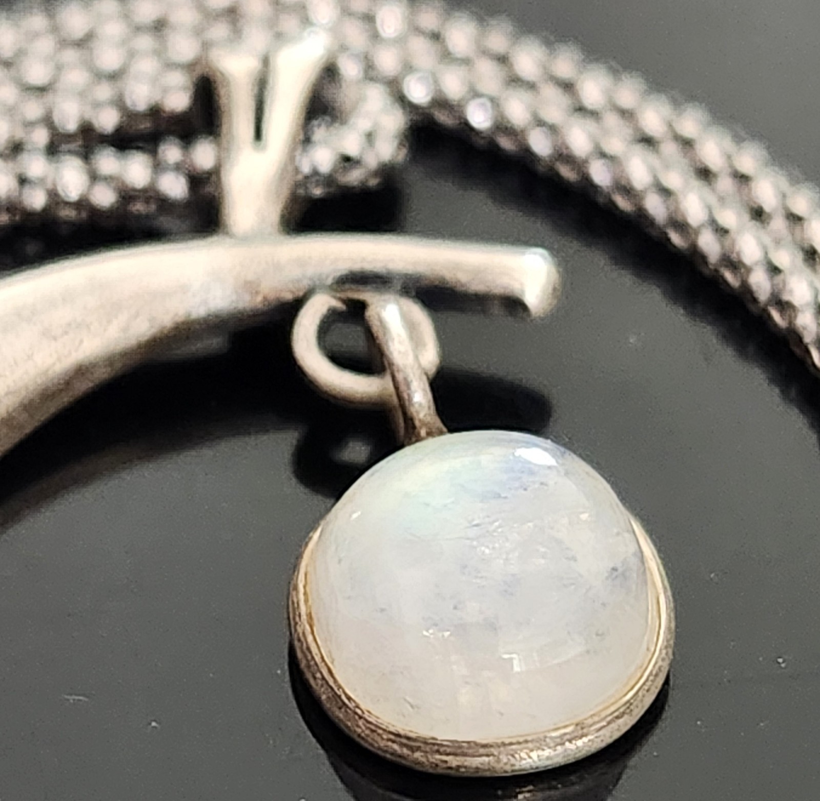 STERLING SILVER CRESCENT MOONSTONE CABOCHON/POPCORN CHAIN NECKLACE MADE ITALY