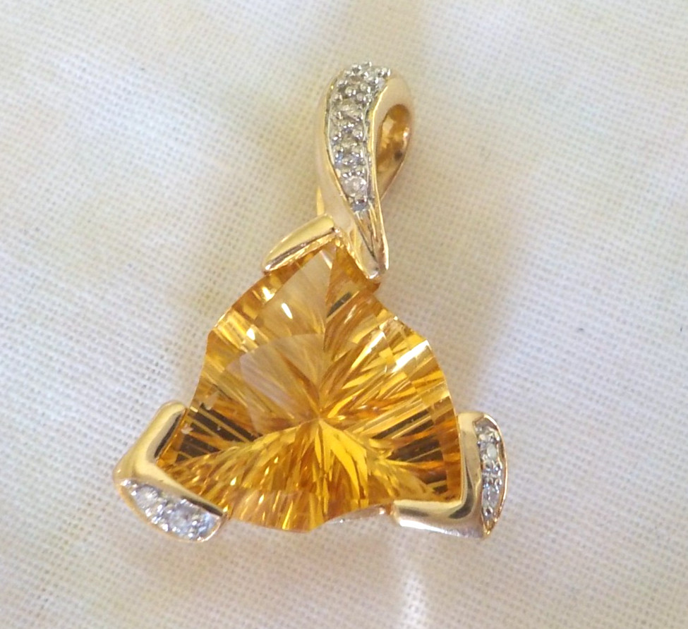 14K Yellow Gold Fantasy Cut Citrine Diamond Pendant – 4.77 gms, 0.95 in, 5.60 ct