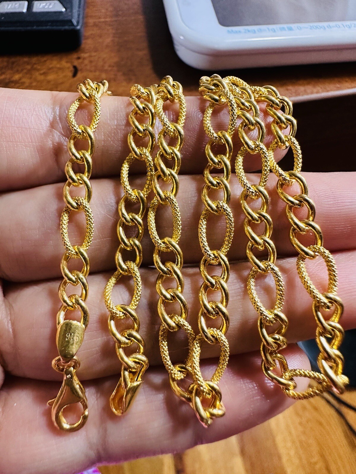 Saudi Pure 22K 916 Gold Cable Chain Necklace 18” long 5mm 12.1g Women’s size