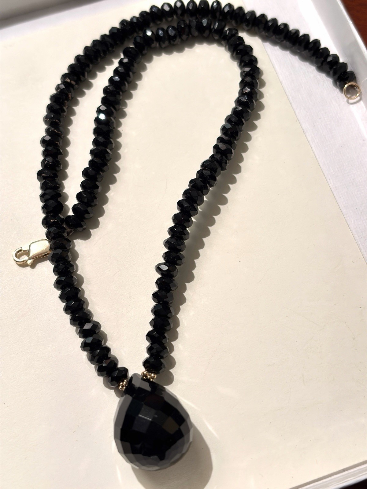 16 in Choker Necklace Genuine Onyx Stone Drop w carved beads 14 k y g (Marked)