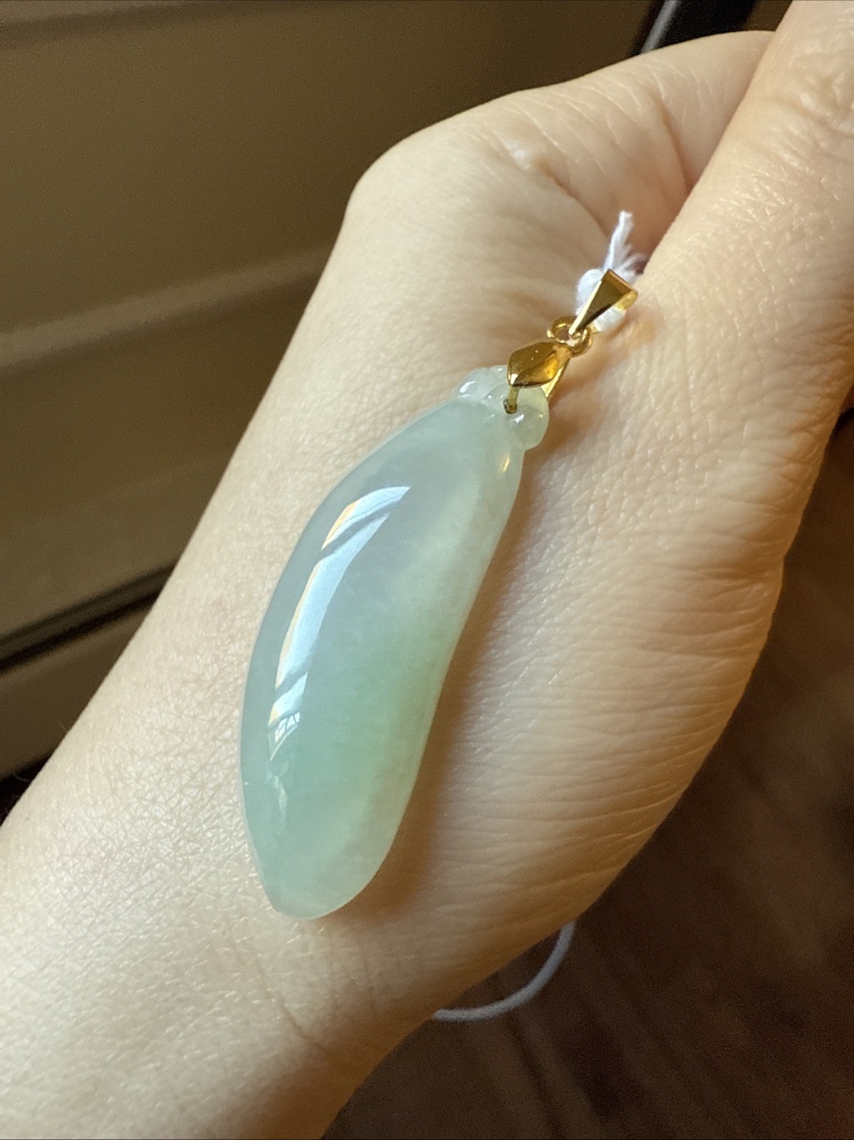 翡翠A貨 untreated Burma Myanmar Grade A Jadeite Jade 老坑冰种飘绿水头极好