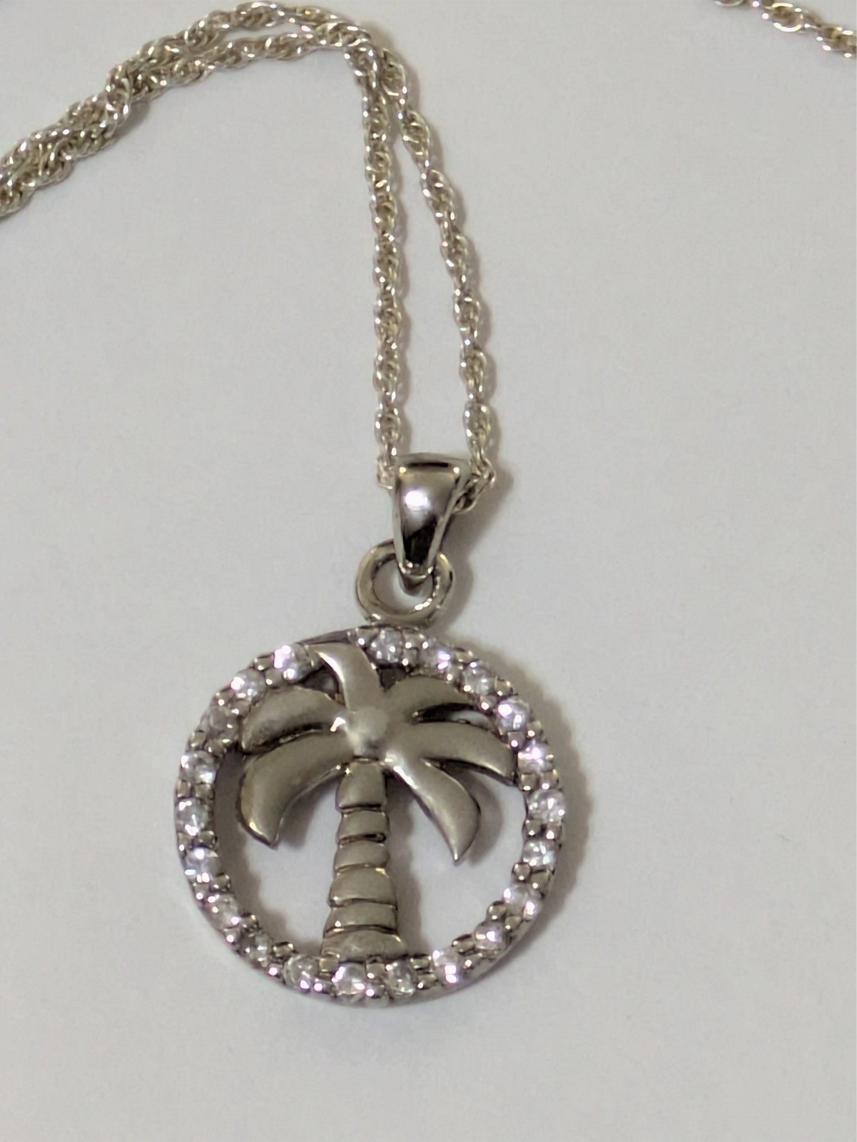 925 Sterling Silver Palm Tree with Crystals and 18″ Sterling Silver Rope Chain