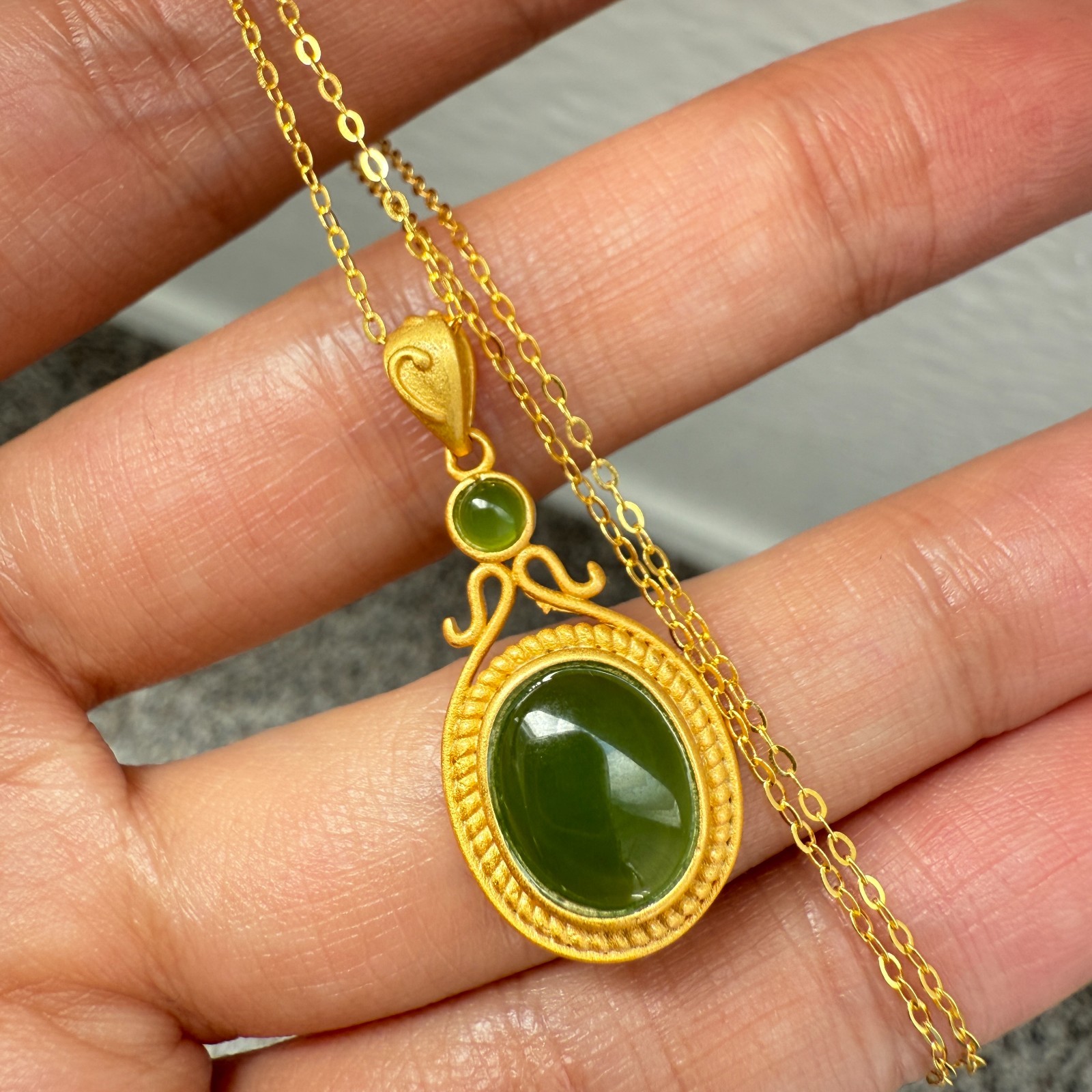 925 Sterling Silver Necklace 11x9mm Natural Emerald Exotic 14K Gold Plated Chain