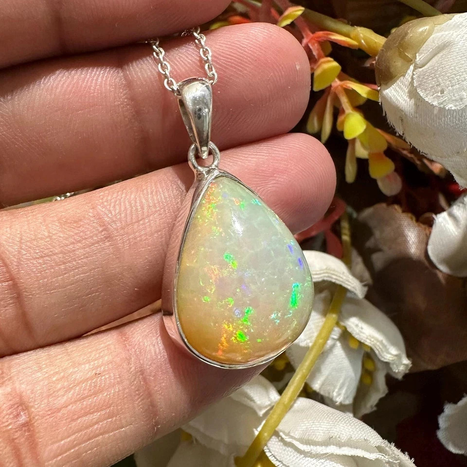 Natural 15 Ct Multicolor Opal 925 Solid Silver Pendant Gemstone Pear Cut