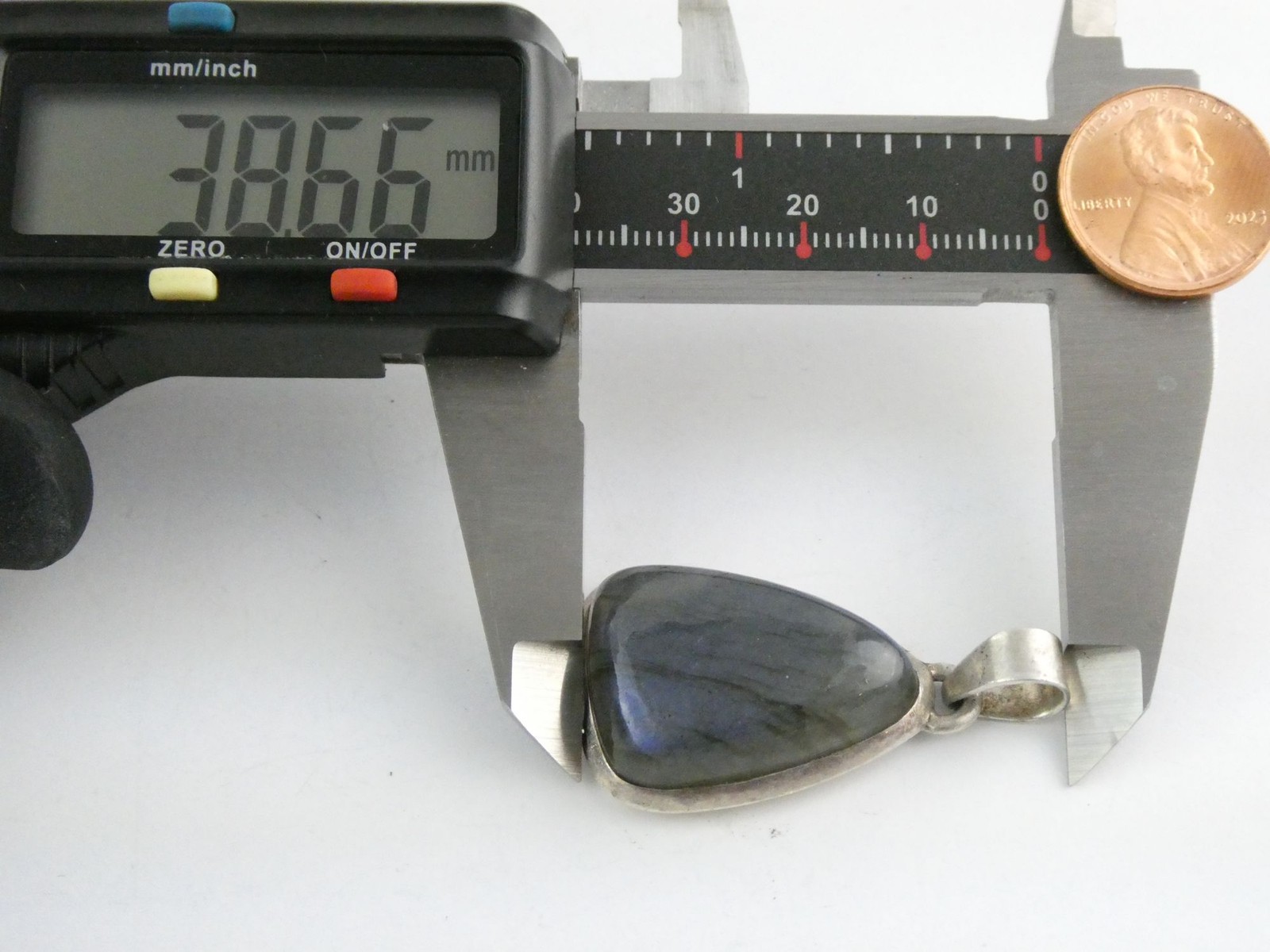 Sterling Silver Labradorite Freeform Cabochon Pendant 10.4g 1.5 Inch Length