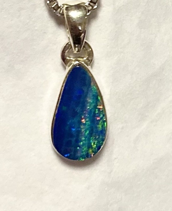 Natural Australian Opal Pendant 7/8” 925 Sterling Silver 🌹