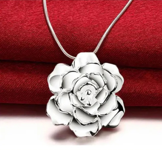 925 Sterling Silver Snake Chain Flower Pendant Necklace