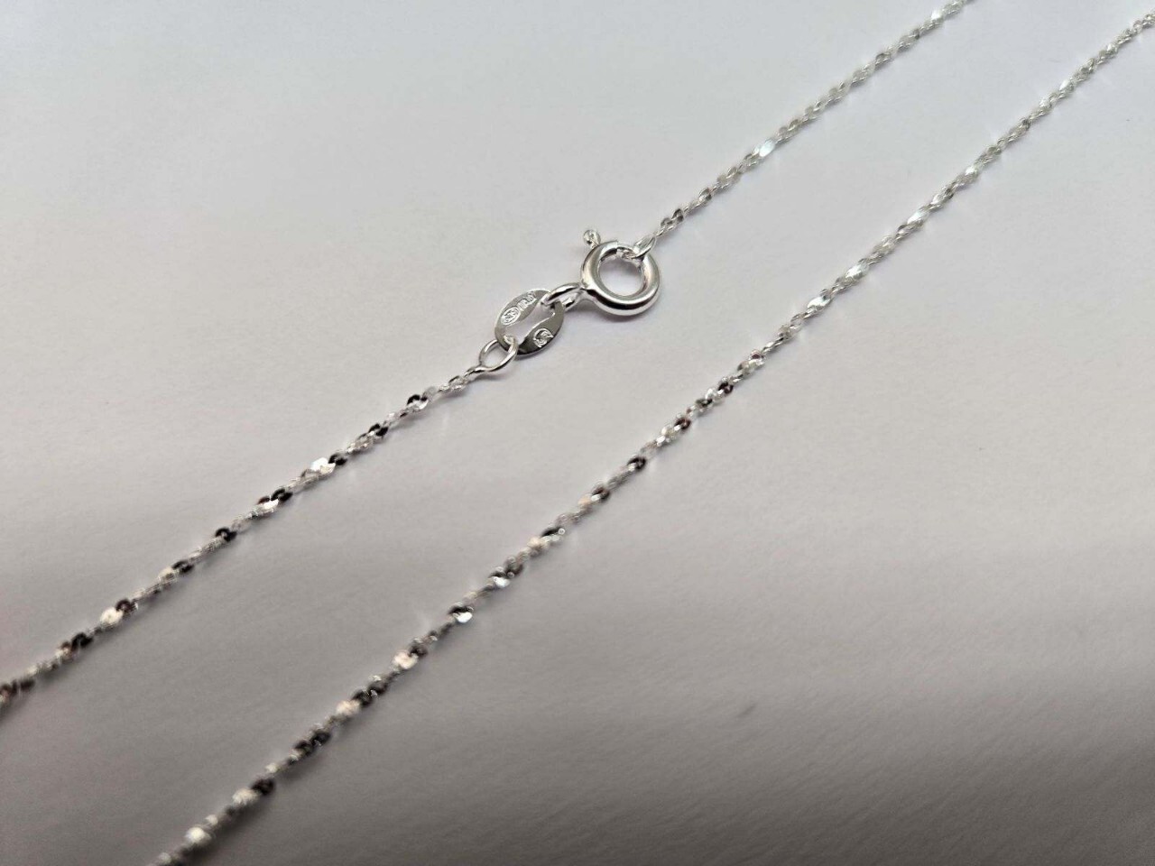 925 Sterling Silver Very Fine Serpentine Chain Necklace Italy Women 1mm 16 Inch