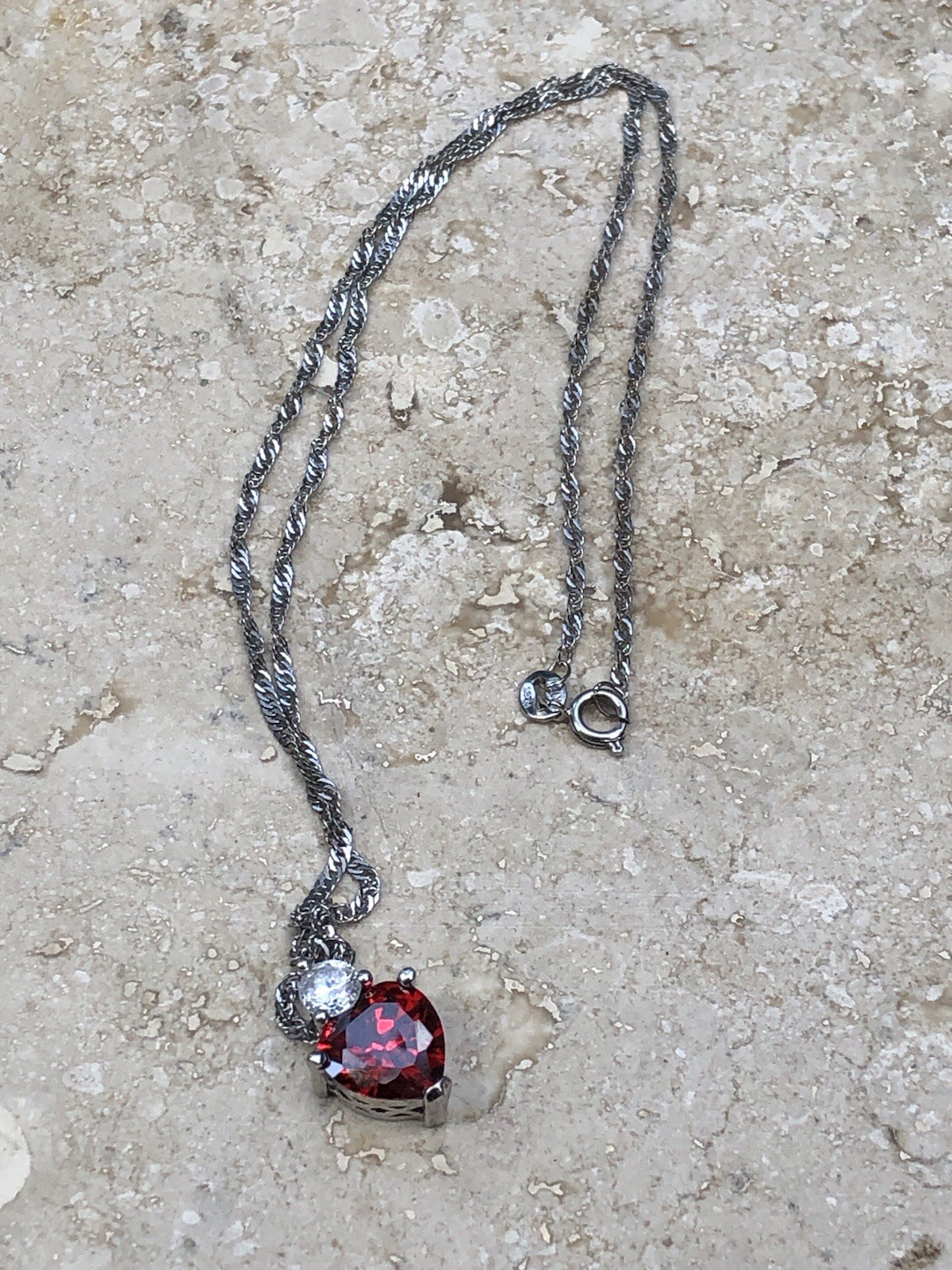 ❤️✨925 STERLING SILVER Red Ruby Garnet Color HEART Pendant Necklace TWIST CHAIN