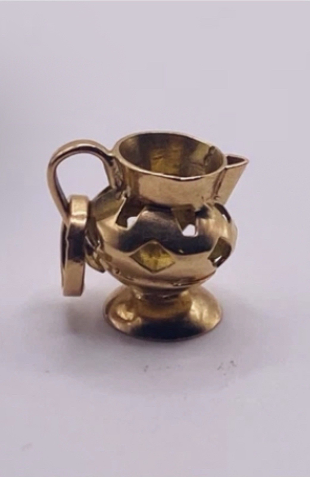 18k Yellow Gold Pitcher Teacup Pendant Ornament 2grams Not Scrap Small 1/2”