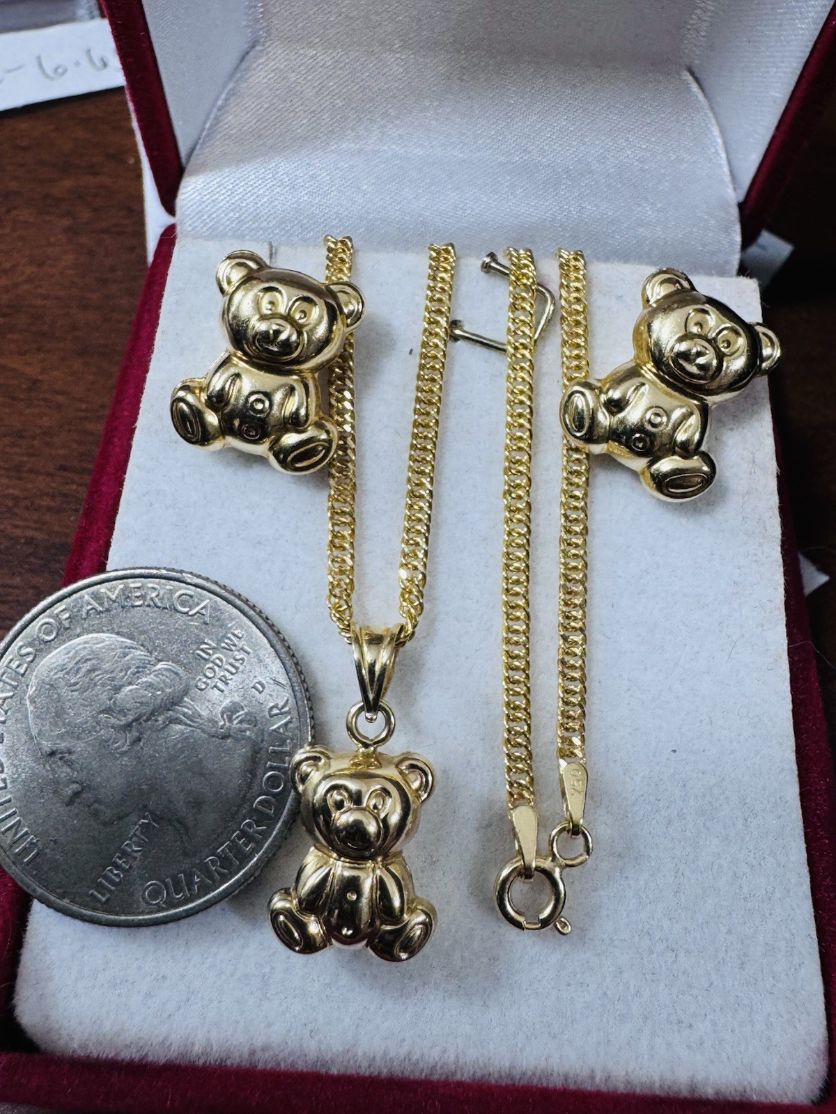 18K 750 Gold Bear Set Earring & Necklace 15.6”/16” Long 6.5g 2.2g