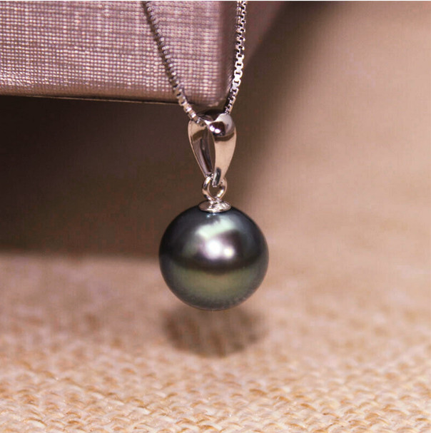 ELEGANT 9-10mm Round Black Tahitian Pearl pendant 18K solid white gold