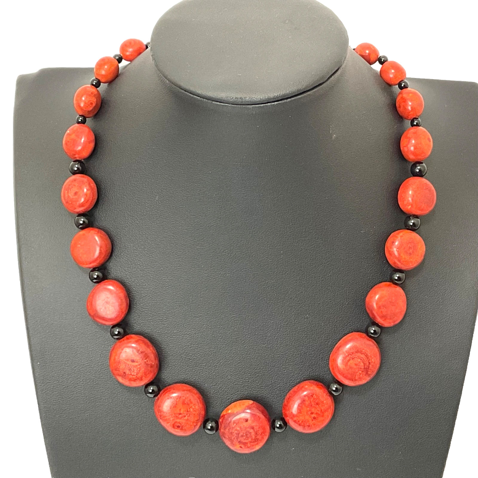 Desert Rose Trading Red Sponge Coral Black Onyx Graduating Bead Necklace 16-19”