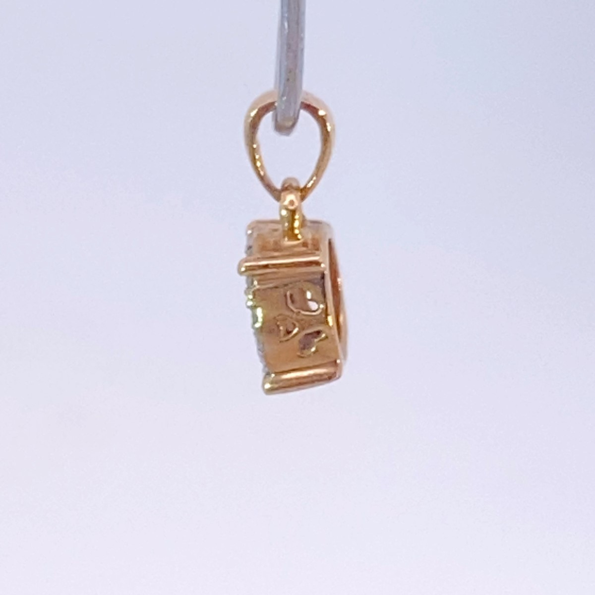 24 Diamonds .48 Carat T.W. 10K Yellow Gold 0.8g (MI1063063)