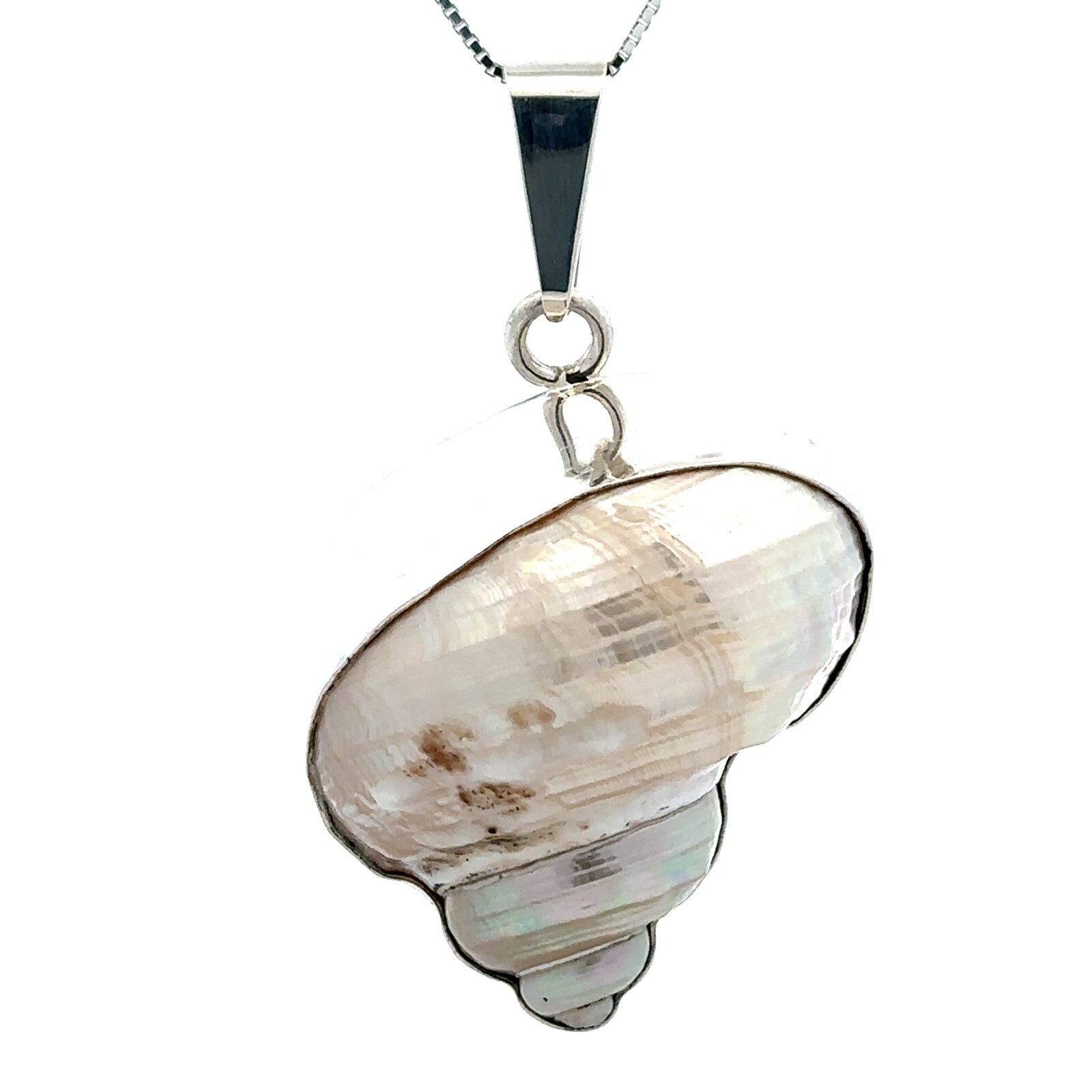 Sterling Silver Handmade Shell Pendant (1 3/8 x 2 1/8 Inch)