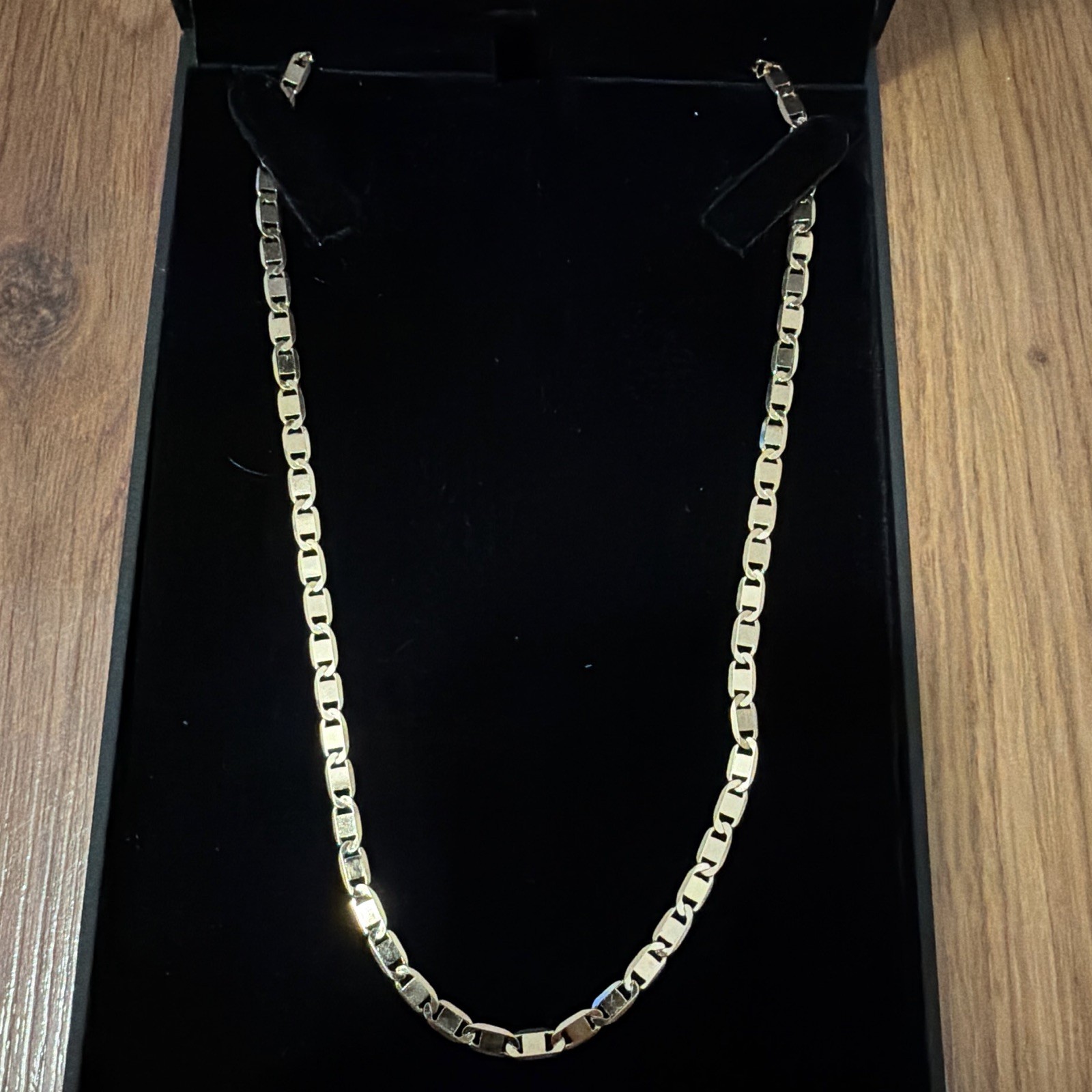 18k Gold Filled Yellow Gold Tone Figaro Link Chain Necklace 18in Lobster Clasp