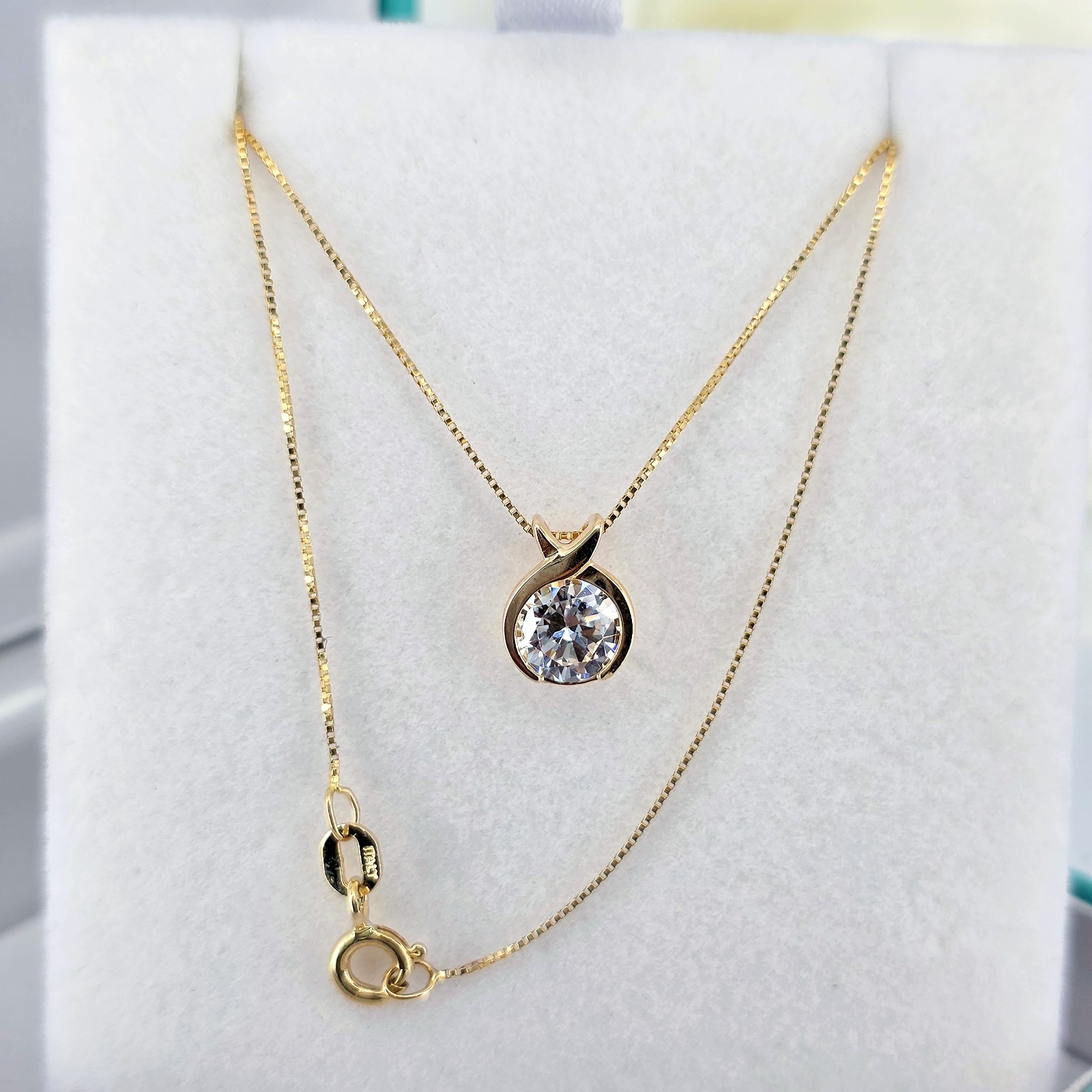 14kt Yellow Gold 20″ Bypass Bezel Round Cubic Zirconia Necklace