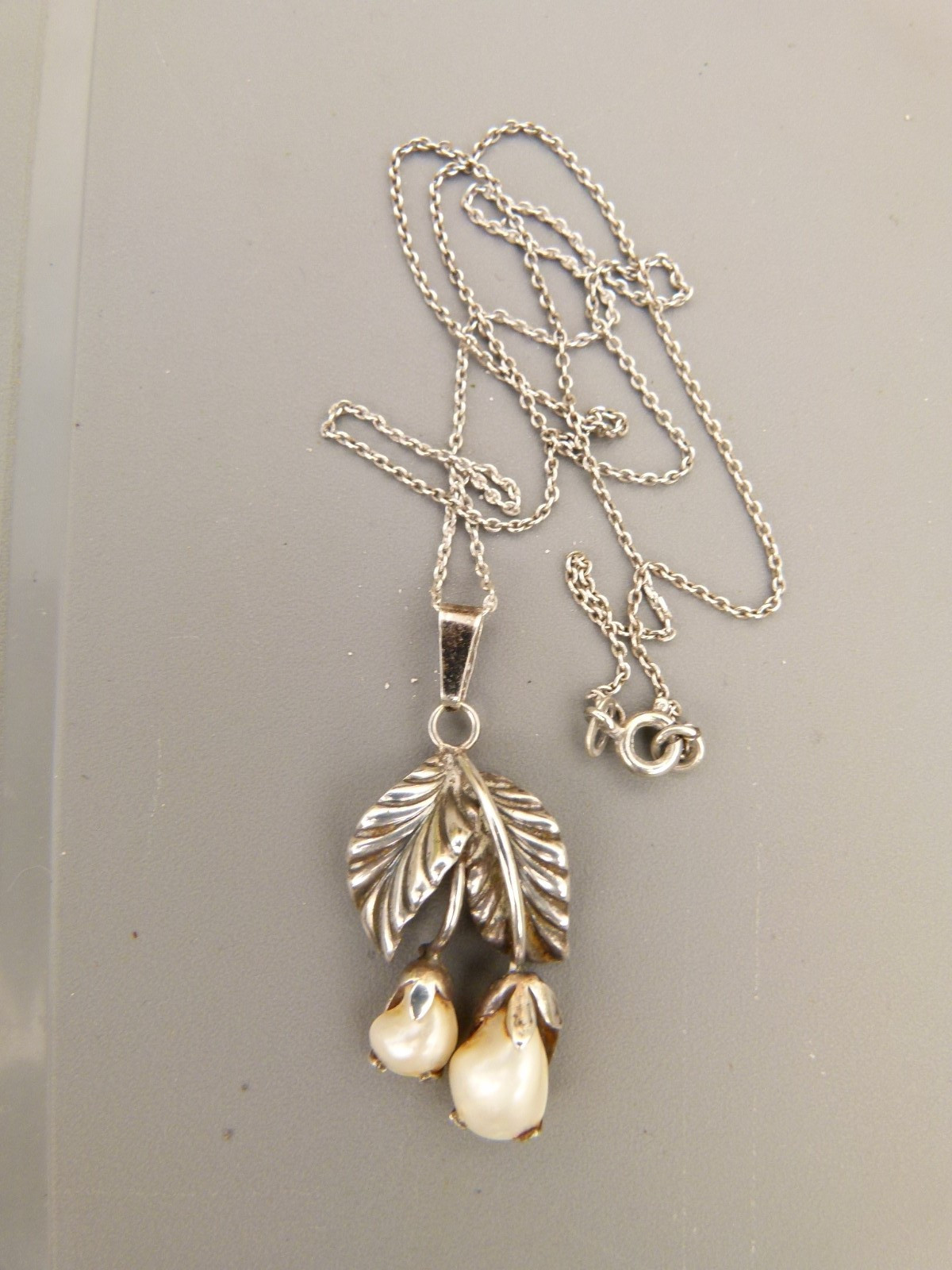 Vintage TEKA Thodor Klotz German 835 Silver Leaf and Pearl Pendant Necklace