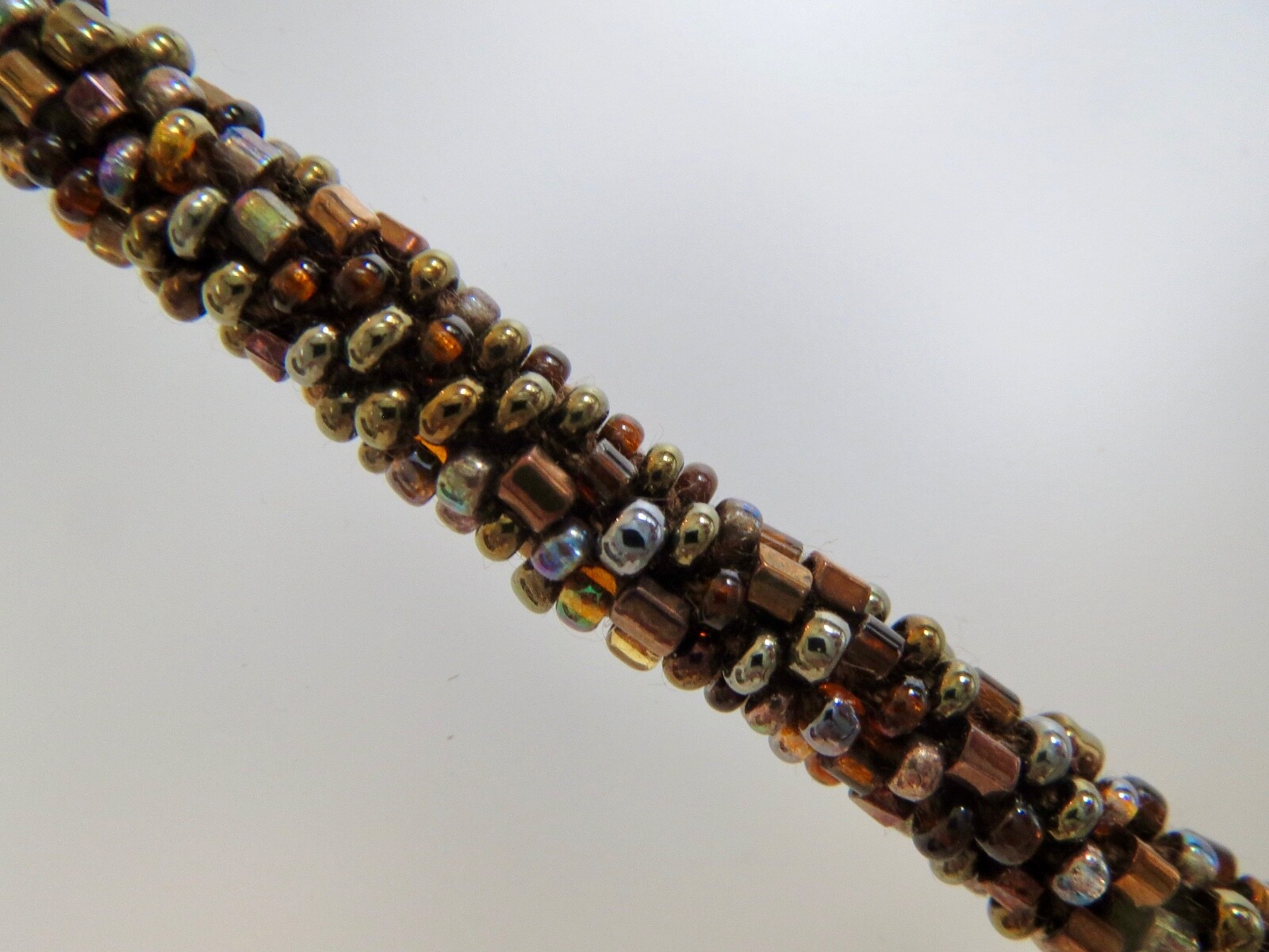 No Metal Woven Seed Pearl & Seed Beads 7mm Wide Round NECKLACE 24″ Length