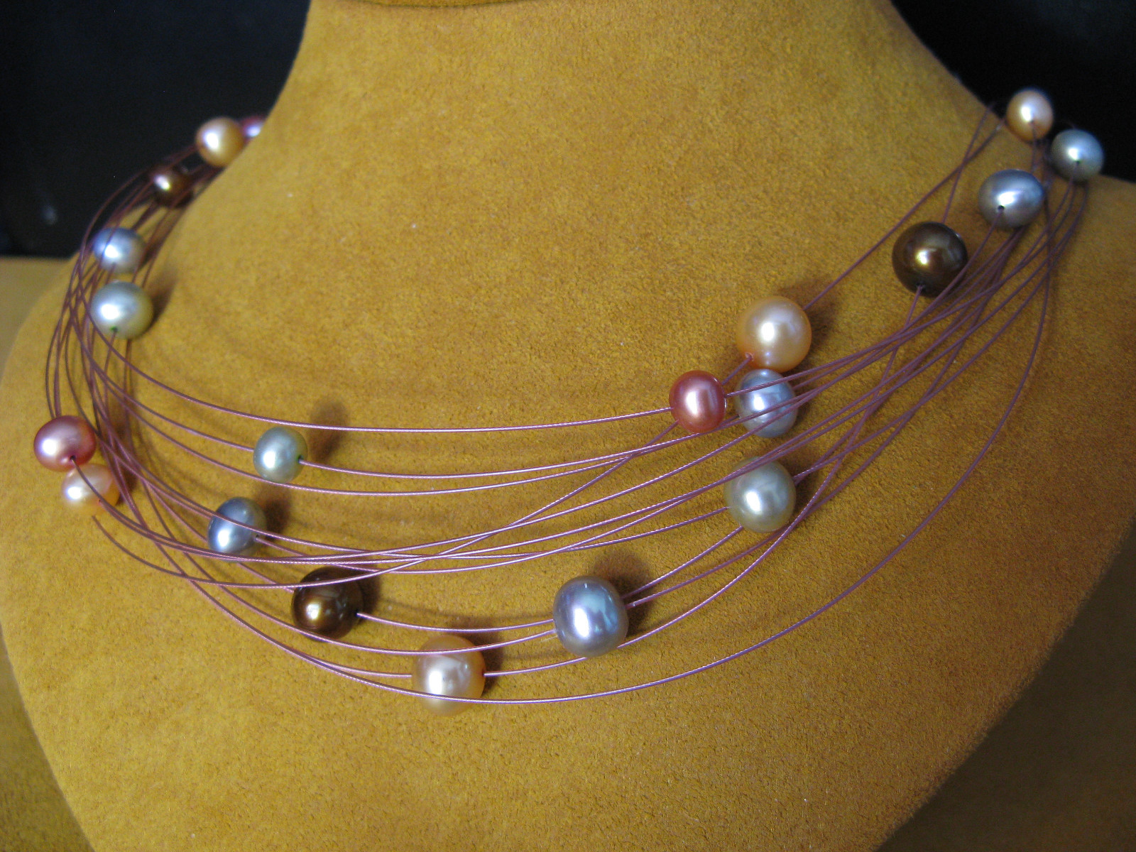 PEARL NECKLACE STRAND STRING GELATO SILVER STEEL WIRE HONORA Gift Designer