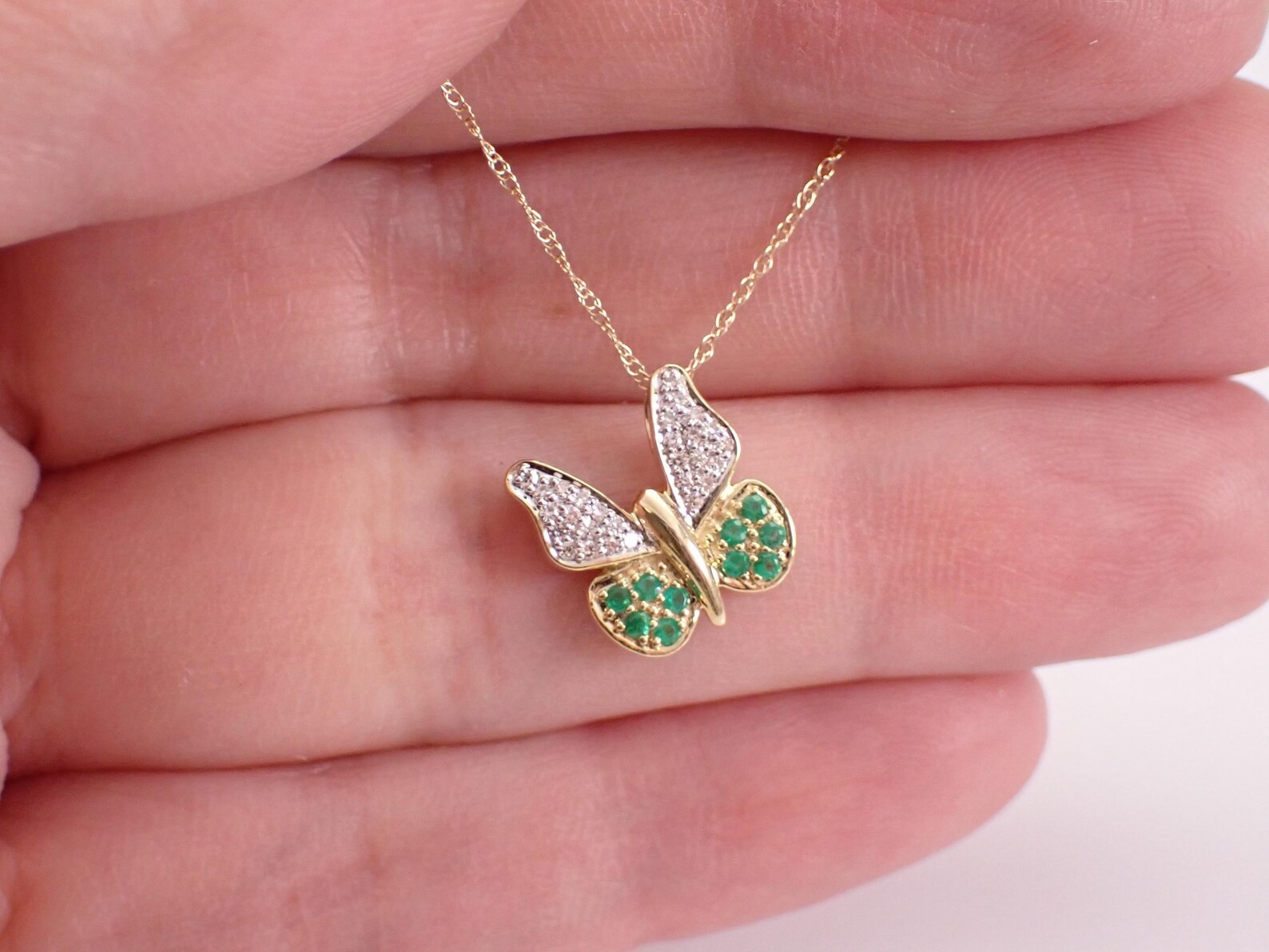 1.2 Ct Round Emerald Moissanite Butterfly Shape Necklace 14K Yellow Gold Plated