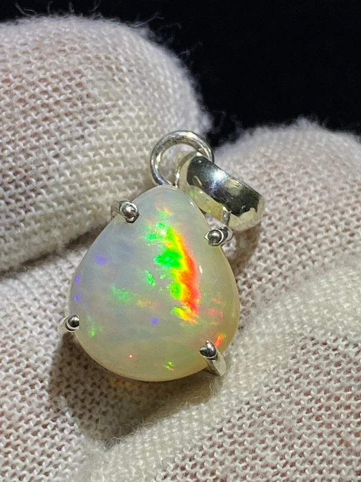 Natural 15 Ct White Multicolor Opal 925 Solid Silver Pendant Gemstone Pear Cut