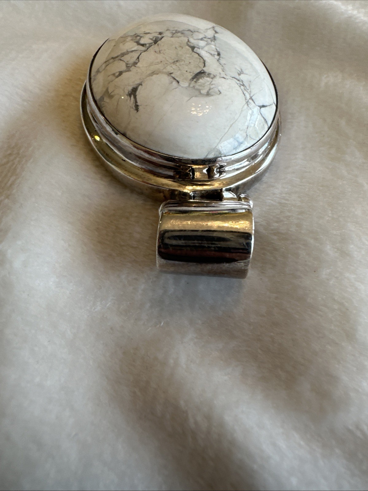 ExEx by Claudia Agudelo 925 Sterling Silver White Howlite Pendant 29g 2.25” Tall
