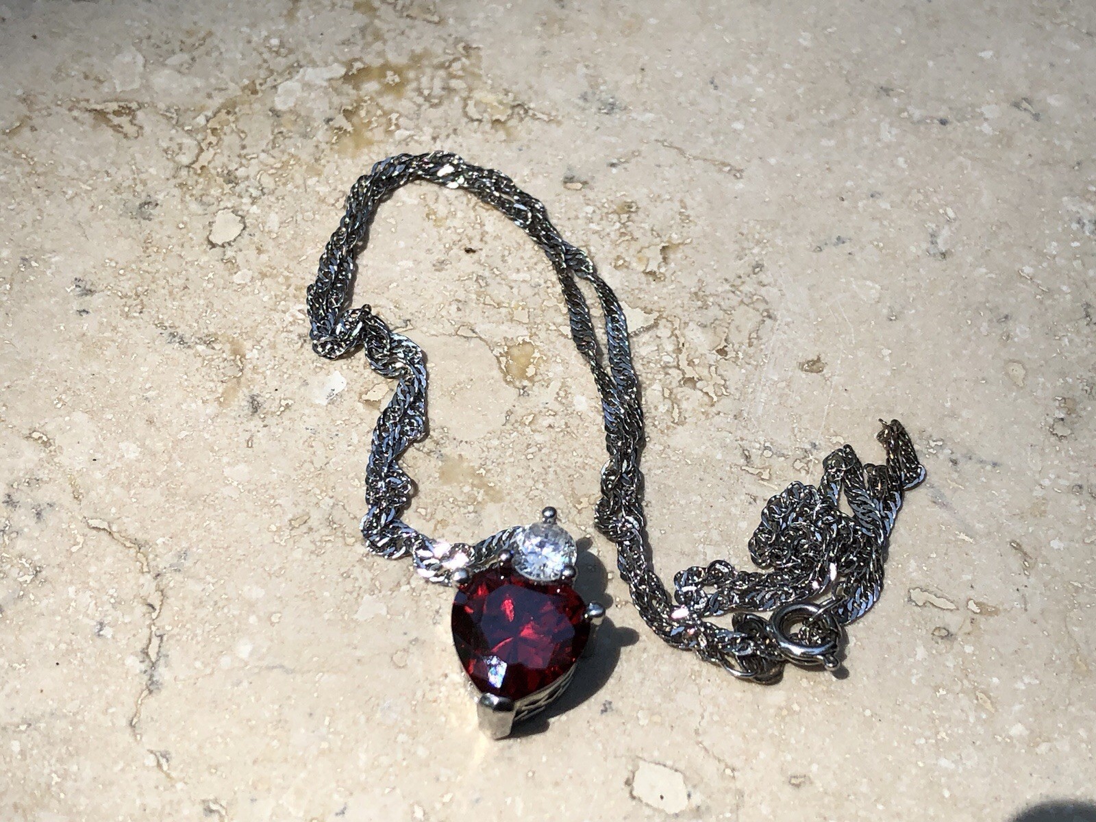 ❤️✨925 STERLING SILVER Red Ruby Garnet Color HEART Pendant Necklace TWIST CHAIN