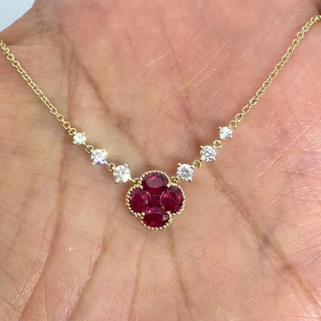 1.50Ct Oval Cut Lab Created Ruby Women’s Flower Pendant 14K Yellow Gold Plated
