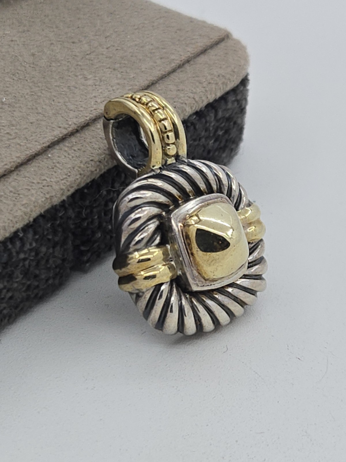 David Yurman Pendant, Albion , Medium ,14k Yellow Gold Sterling Silver