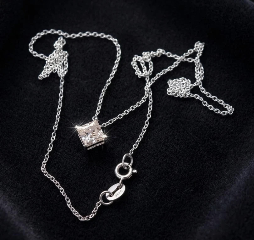 14K White Gold Plated 2.00Ct Princess Cut Moissanite Pendant Necklace 18″
