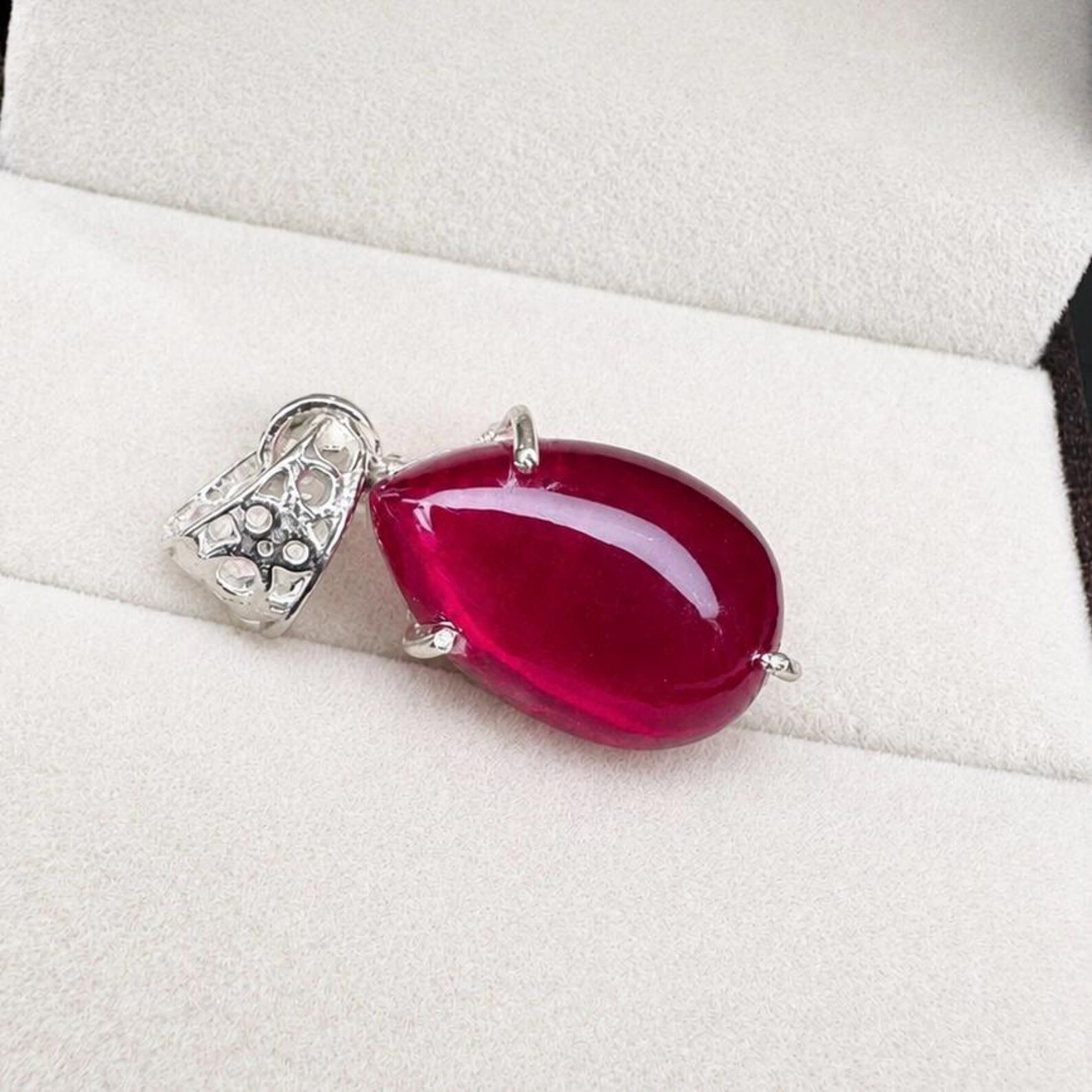 Natural Certified Red “Ruby Pendant 925 Sterling Silver Pear Cut Loose Gemstone