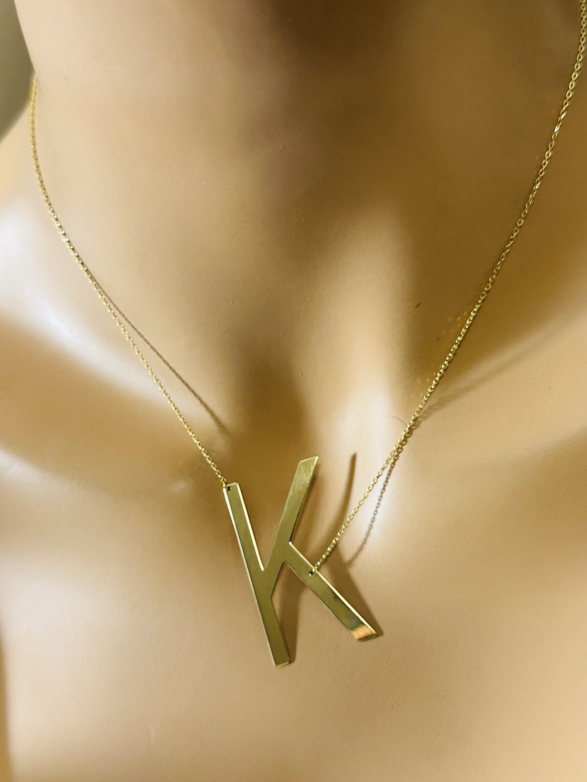 18K 750 18C Gold Letter K initial Necklace 16.5/17.5” Long 1mm 4.1g