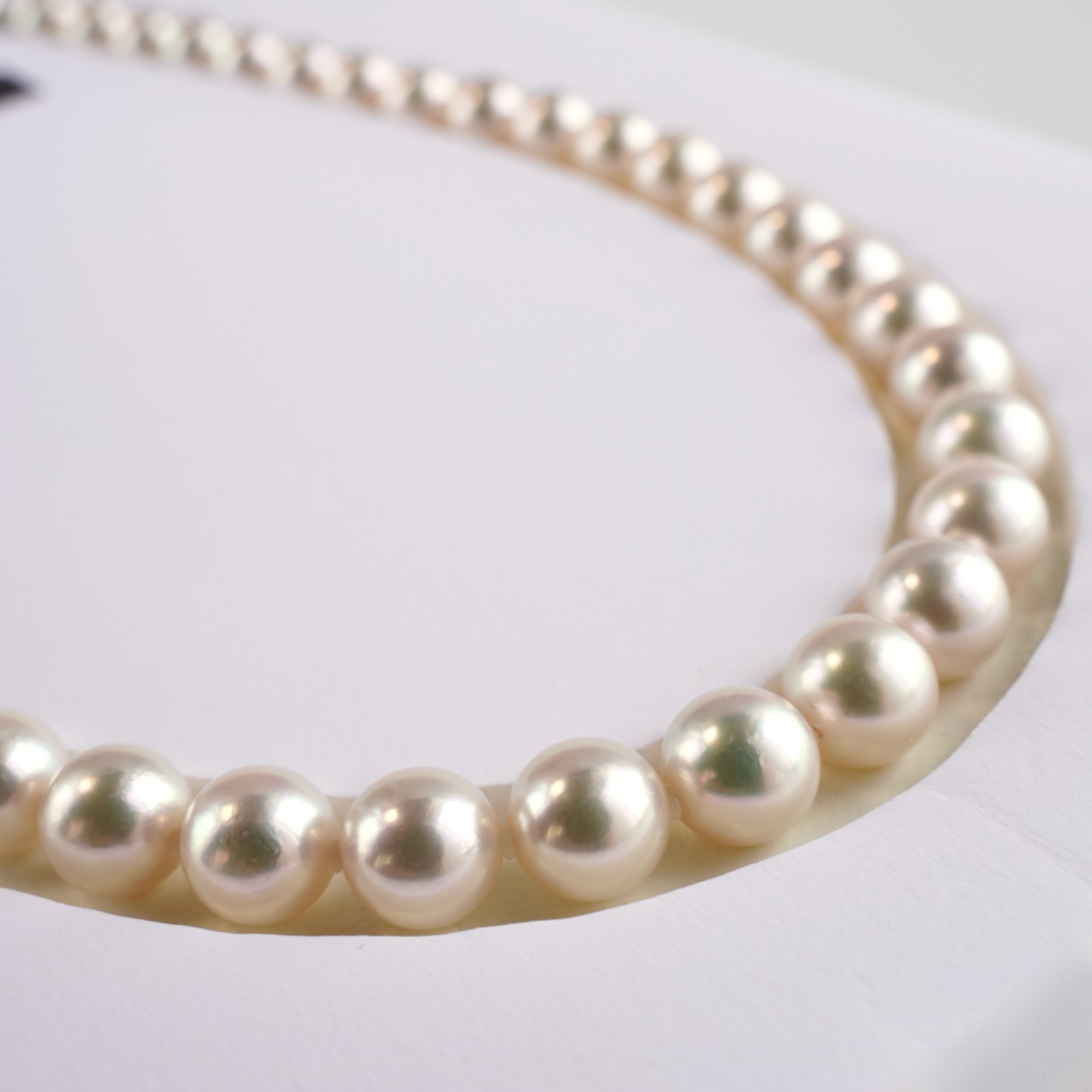 17″,AAA 9-9.5mm Round Hanadama Japanese Akoya Pearl Strand Necklace,Certificate