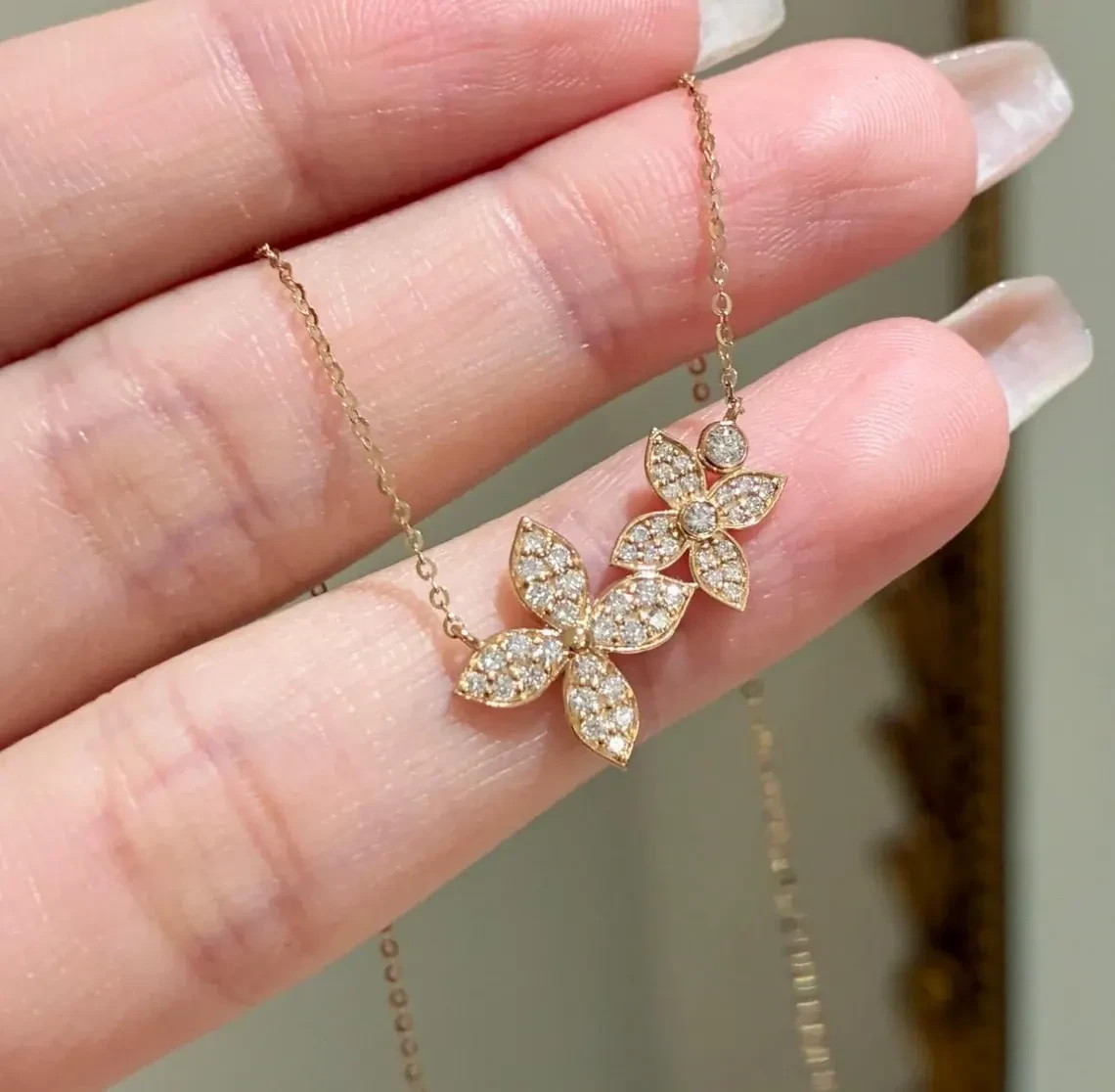 0.30 Ctw Round Cut Lab Grown Diamond Floral Pendant Necklace in 14k Yellow Gold
