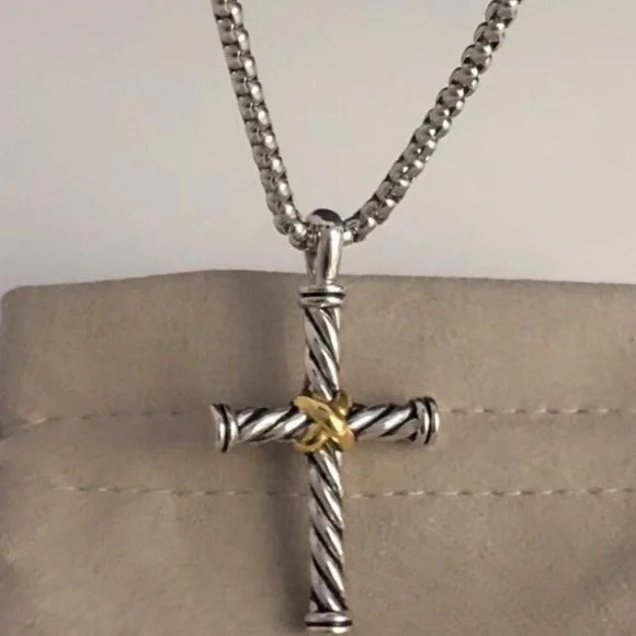 David Yurman Sterling & 18K Gold 925 750 Cross Pendant & 20″ DY 925 Box Necklace