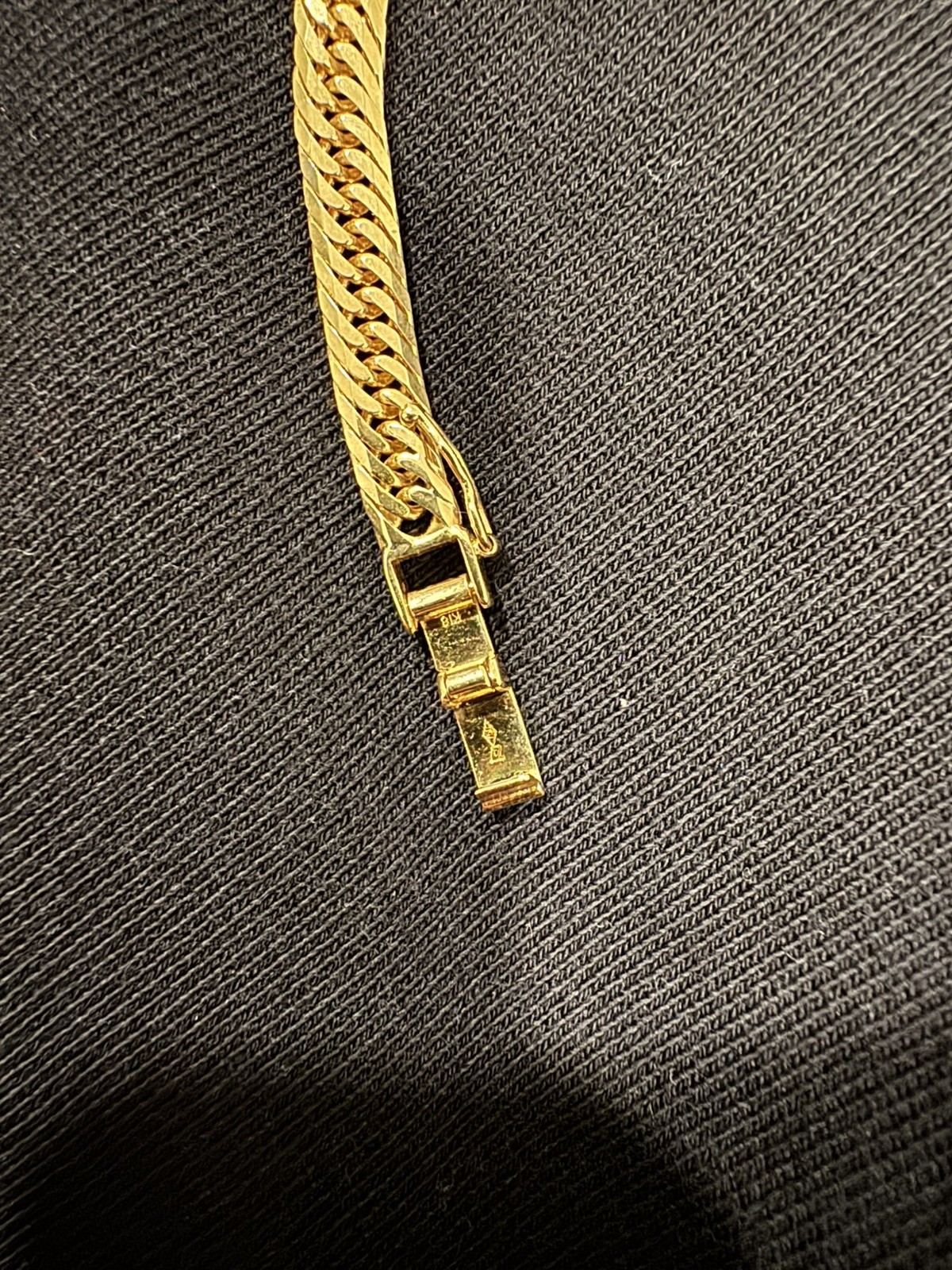 18K KIHEI Triple 8 side Necklace 40 cm