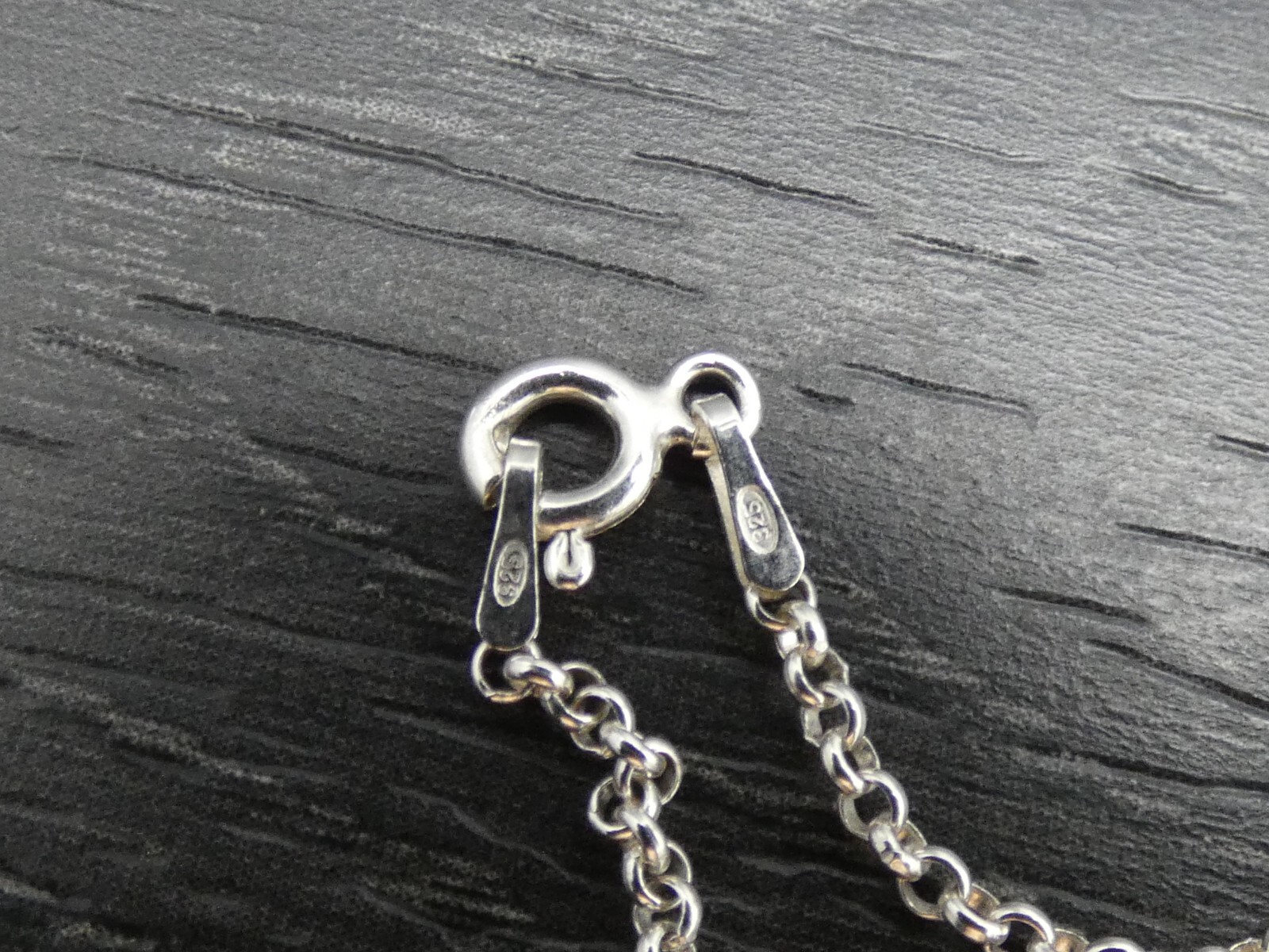 Sterling Silver Unique Green Blue Reflective Bead Charm Rolo Necklace 20 inches