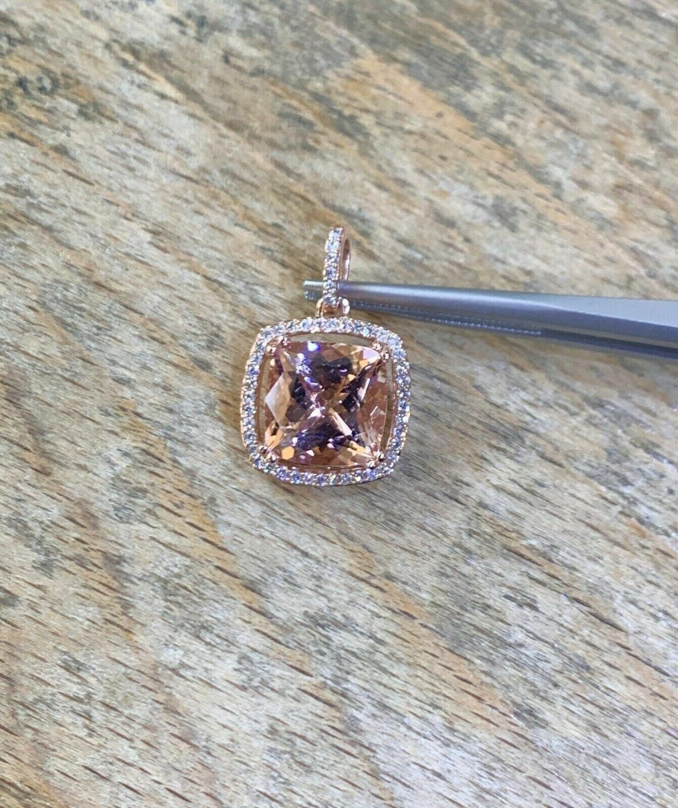 2.50Ct Cushion Cut Morganite Solitaire Pendant 14K Rose Gold Finish Free Chain