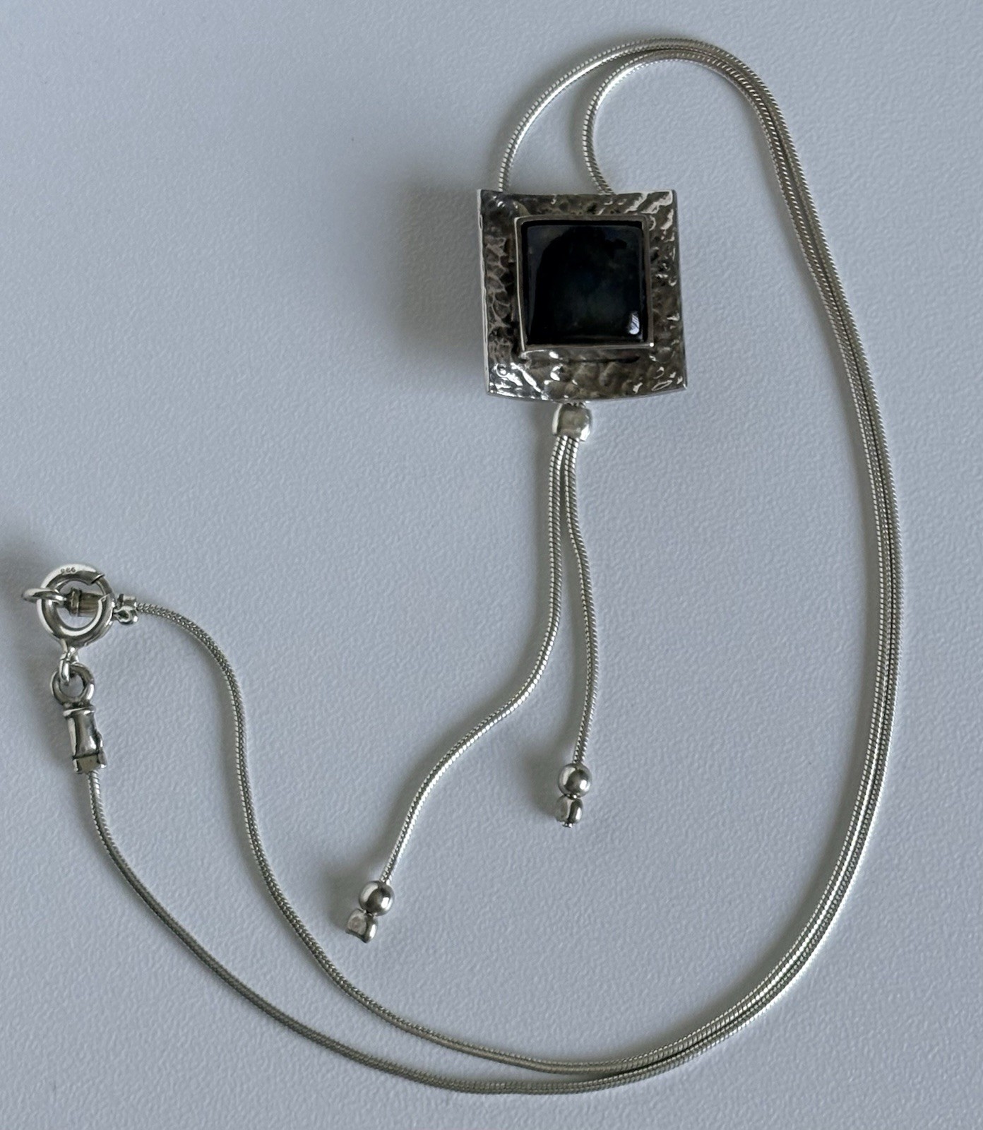 Silpada Hammered 925 Sterling Silver LABRADORITE Lariat Bolo Necklace N0881