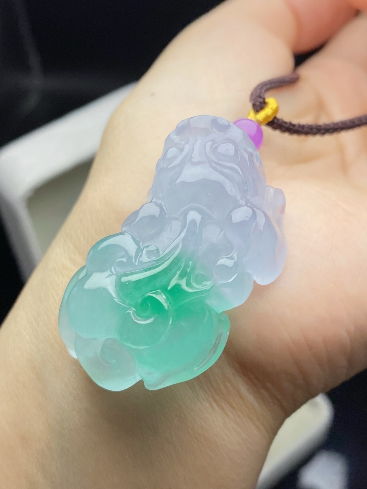Natural Jadeite light Green Carved Pixiu Lucky Pendant +Necklace Amulet
