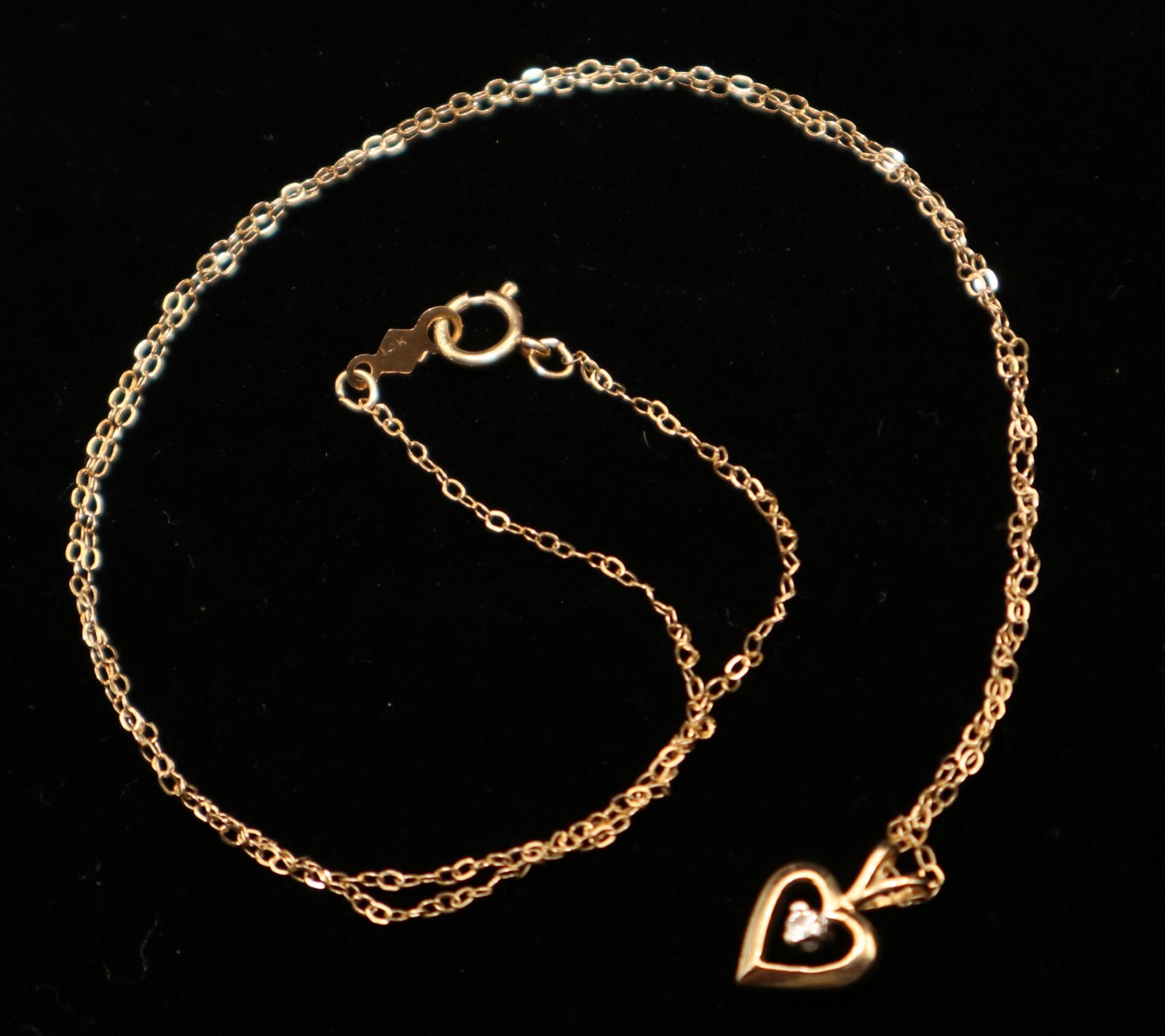 14k Yellow Gold Heart Charm Pendant Necklace 19in with Clear Moissanite 1.34g