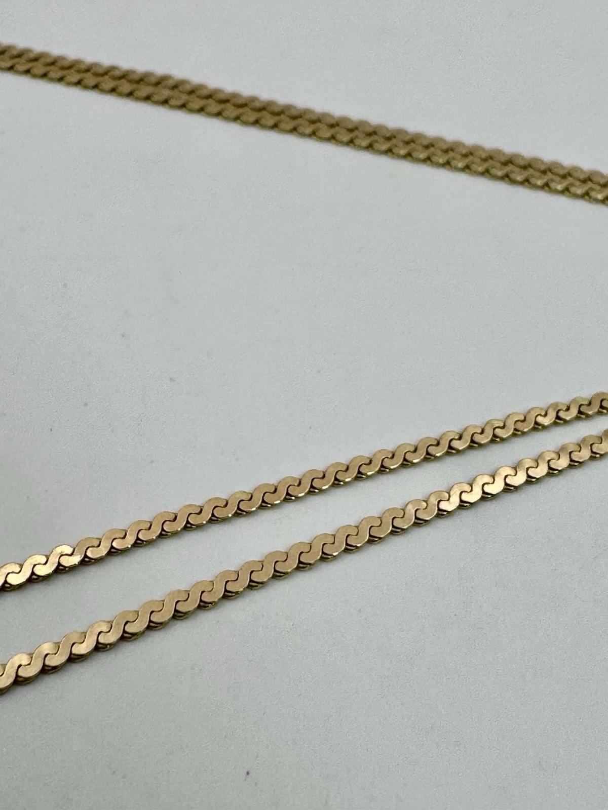 14K Solid Gold 15” Serpentine S-Link Choker Necklace 1MM