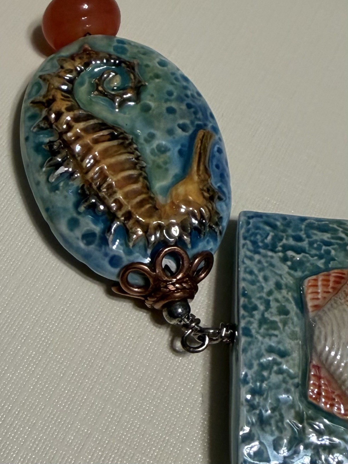 Amy Kahn Russell AKR 925 Sterling Shell Seahorse Pendant w/ Box