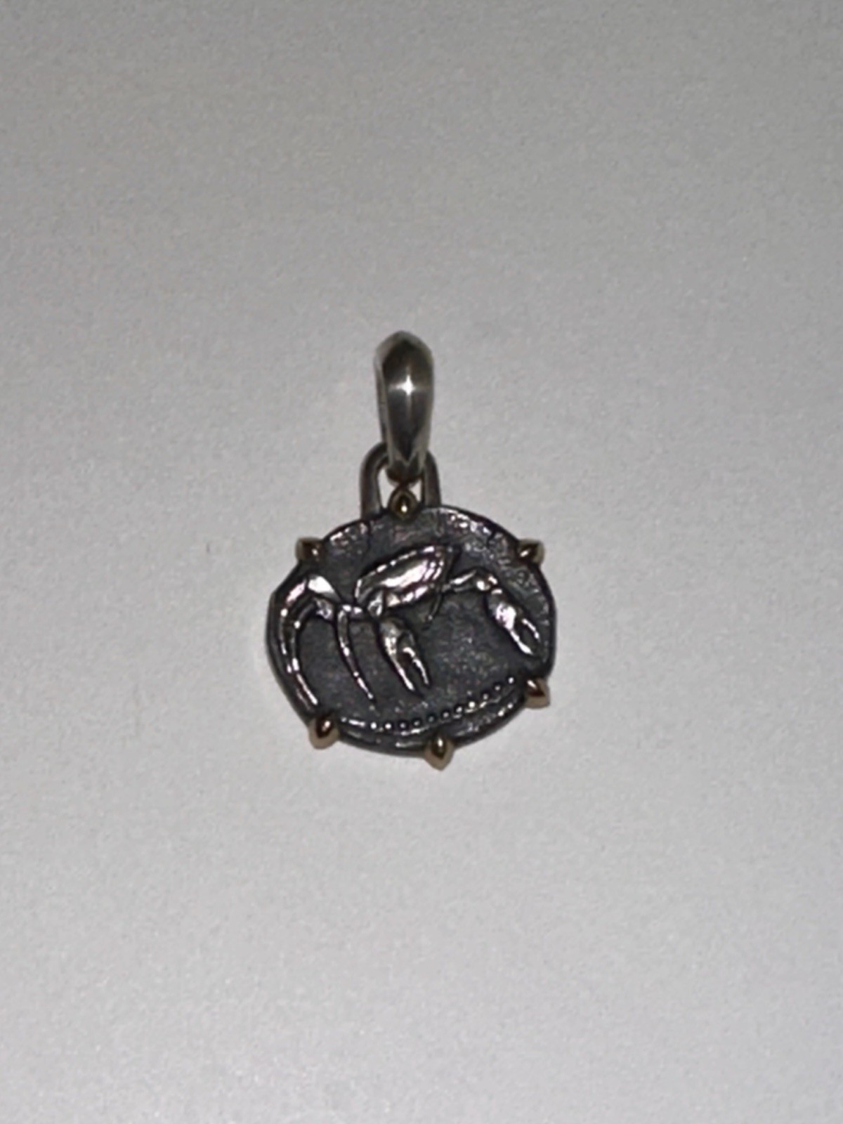 $550 David Yurman 925 Sterling Silver 18k Gold Cancer Zodiac Amulet Pendant 17mm