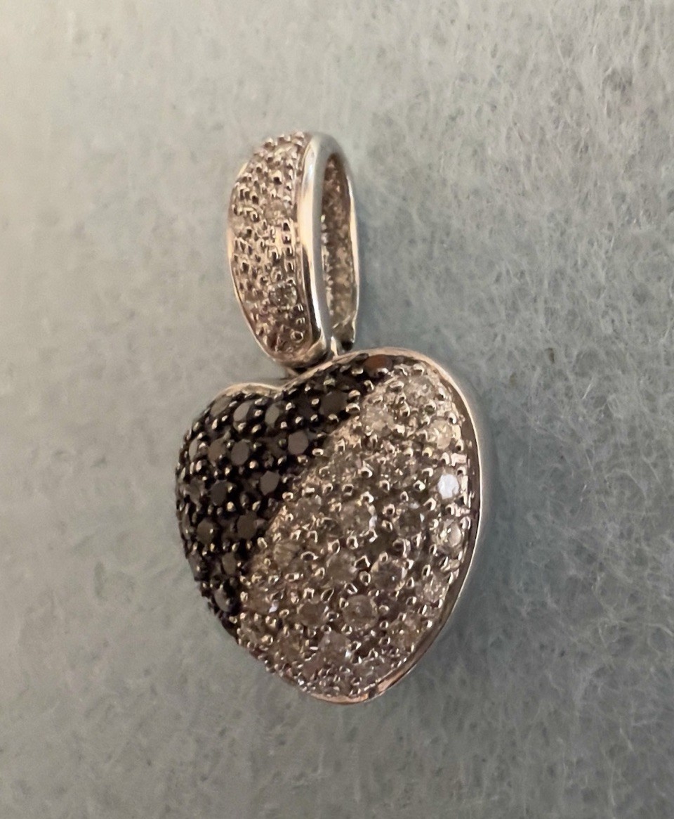 Estate 14K White Gold White & Black Diamonds Pavé Puffy Heart Pendant