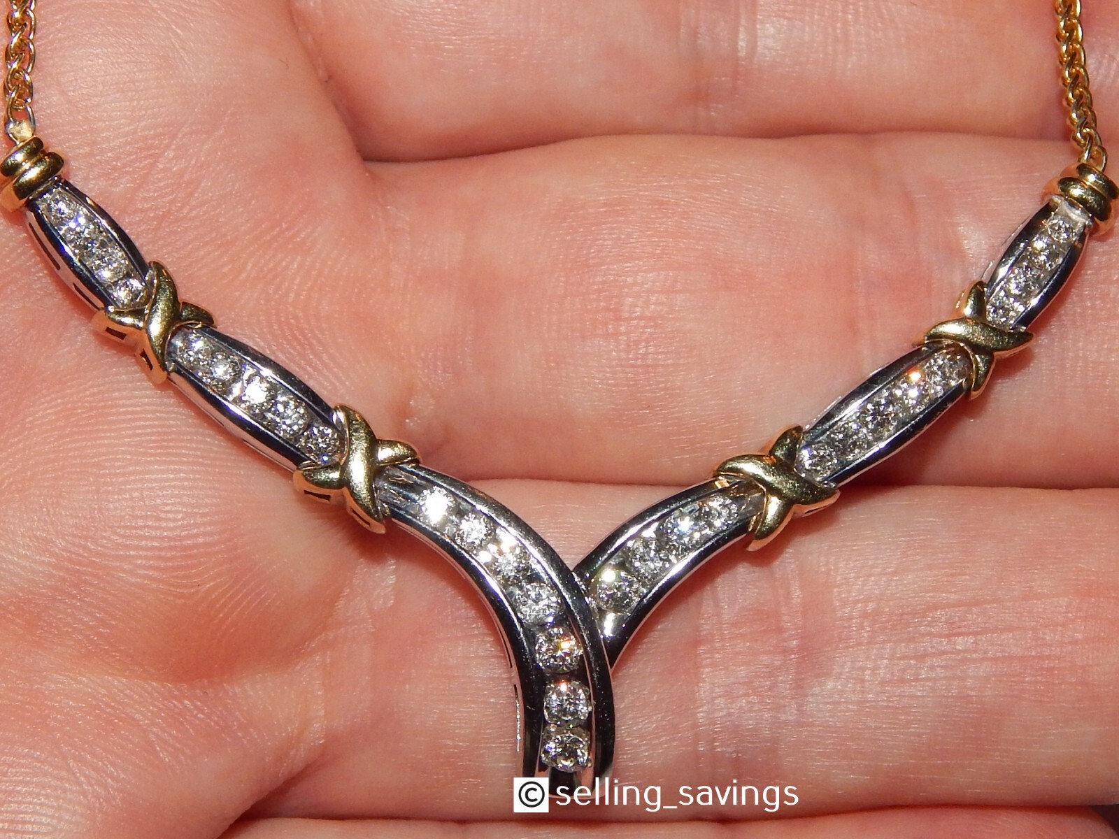 10K YELLOW & WHITE GOLD DIAMOND CHANNEL SET CHEVRON WHEAT LINK NECKLACE 10 GRAM