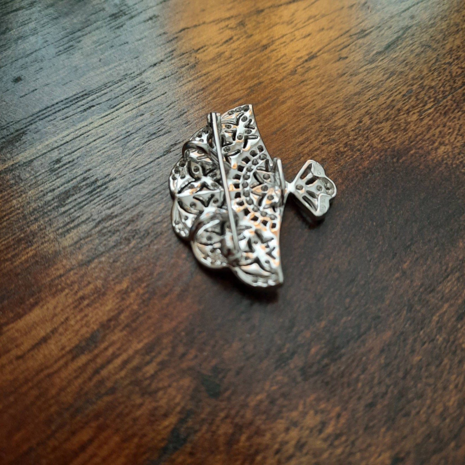 Sterling Silver Diamond Chip Fan Brooch Pin Necklace